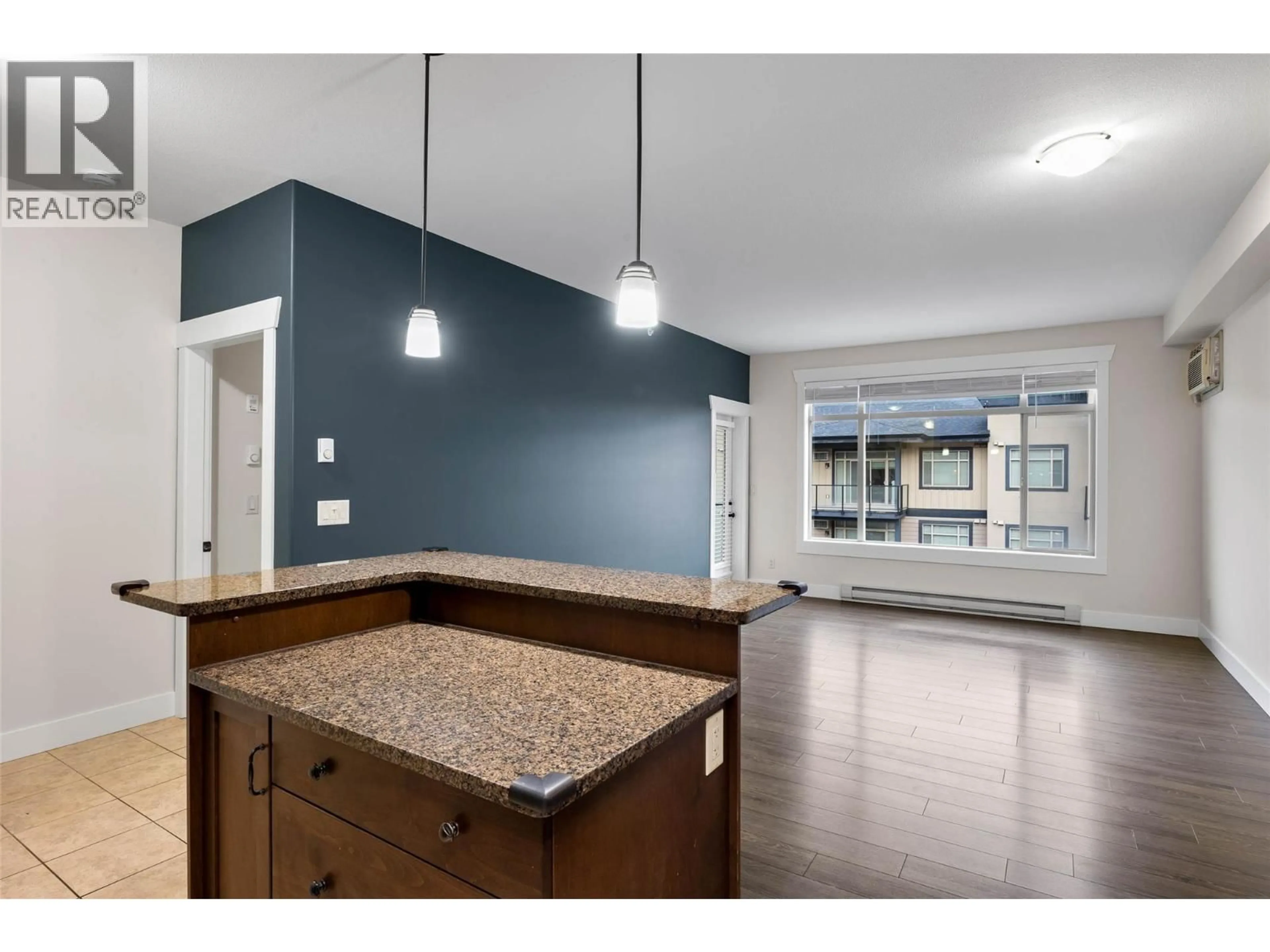 Open concept kitchen, unknown for 412 - 795 MCGILL ROAD, Kamloops British Columbia V2C0B9