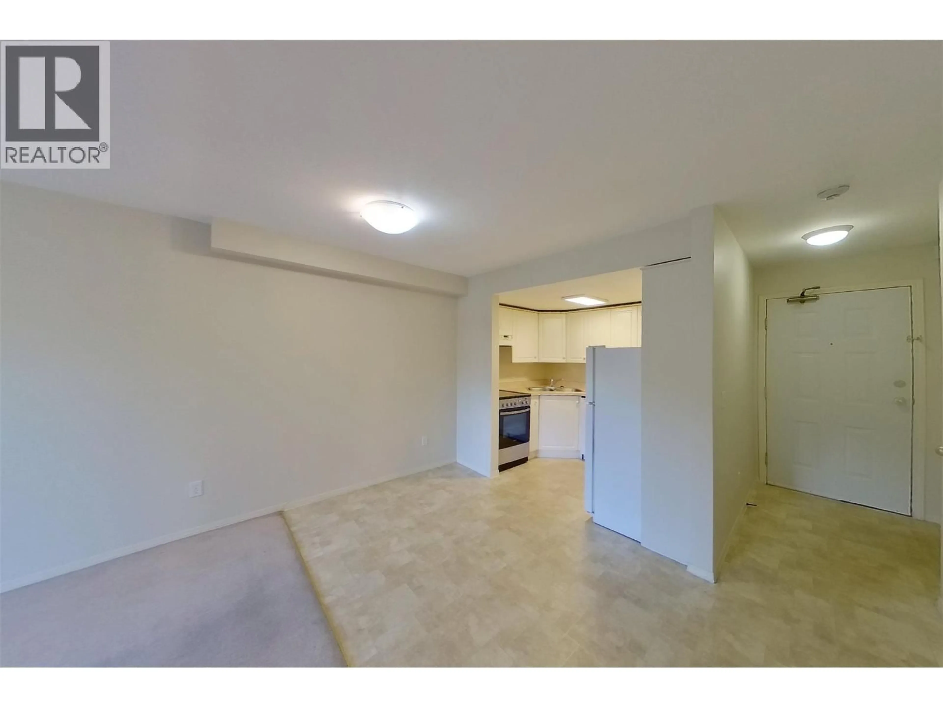 Unknown for 201 - 420 4 AVENUE SOUTHEAST, Salmon Arm British Columbia V1E1R9