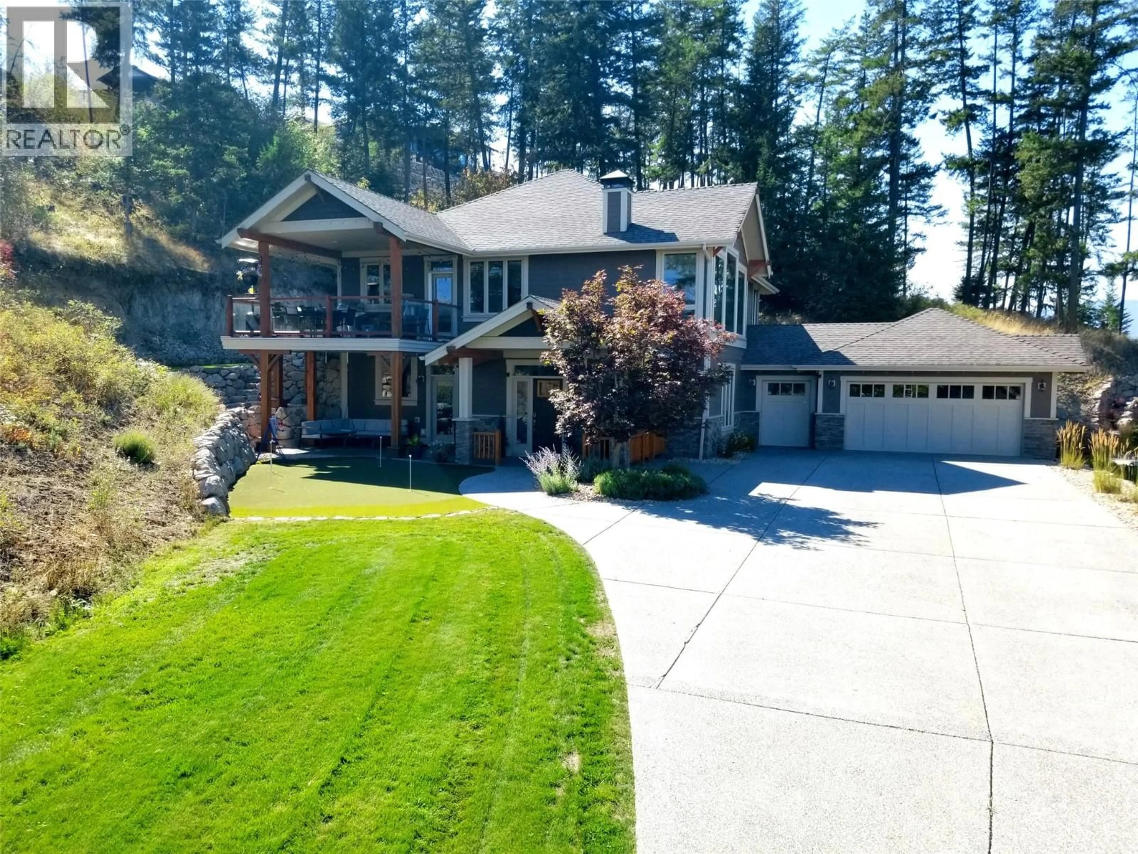 A pic from outside/outdoor area/front of a property/back of a property/a pic from drone, unknown for 253 DORMIE PLACE, Vernon British Columbia V1H1Y5