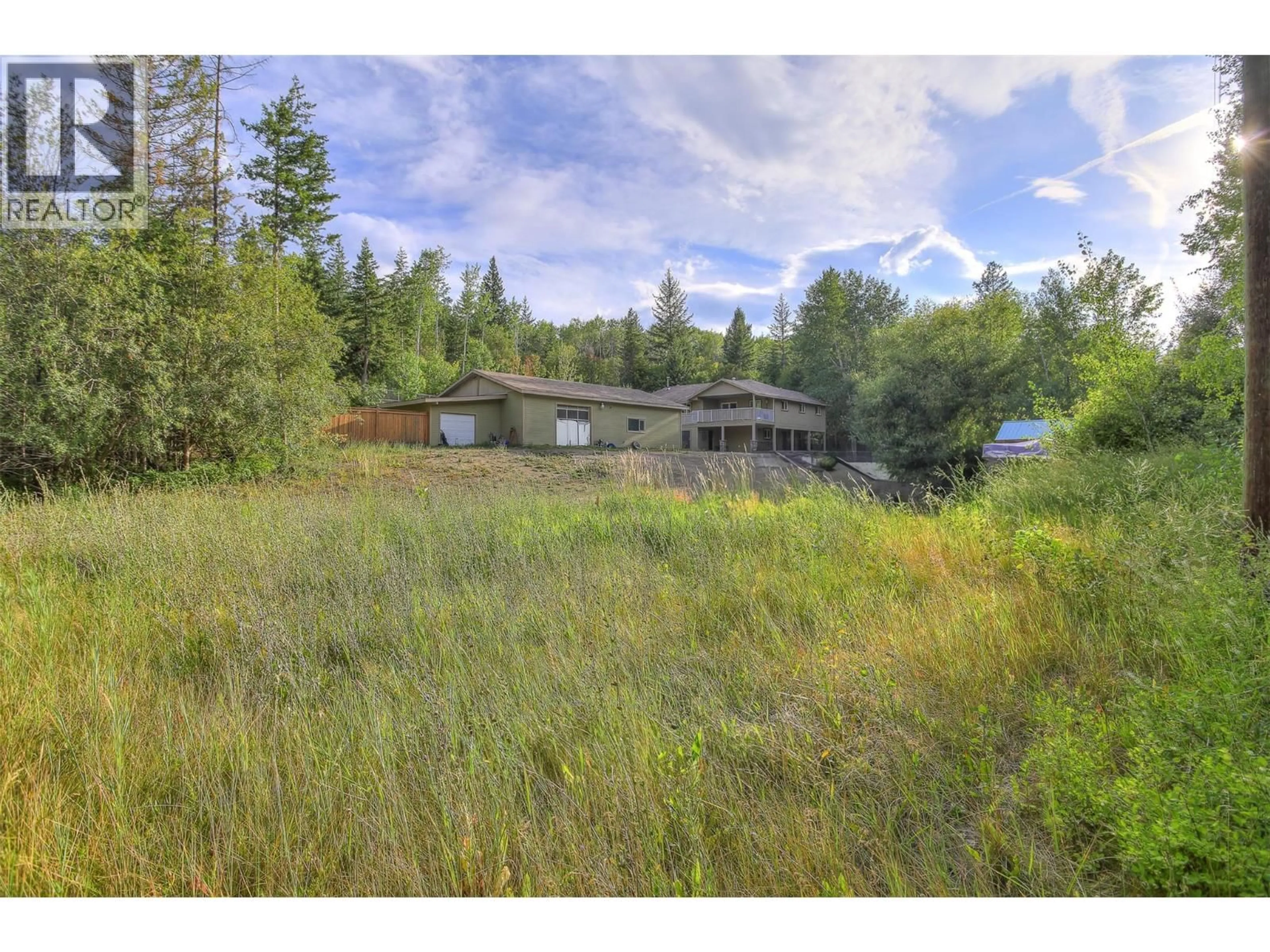 Shed for 3525 MCKELLAR ROAD, West Kelowna British Columbia V4T1W1