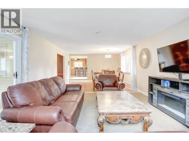 3525 MCKELLAR ROAD, West Kelowna 4