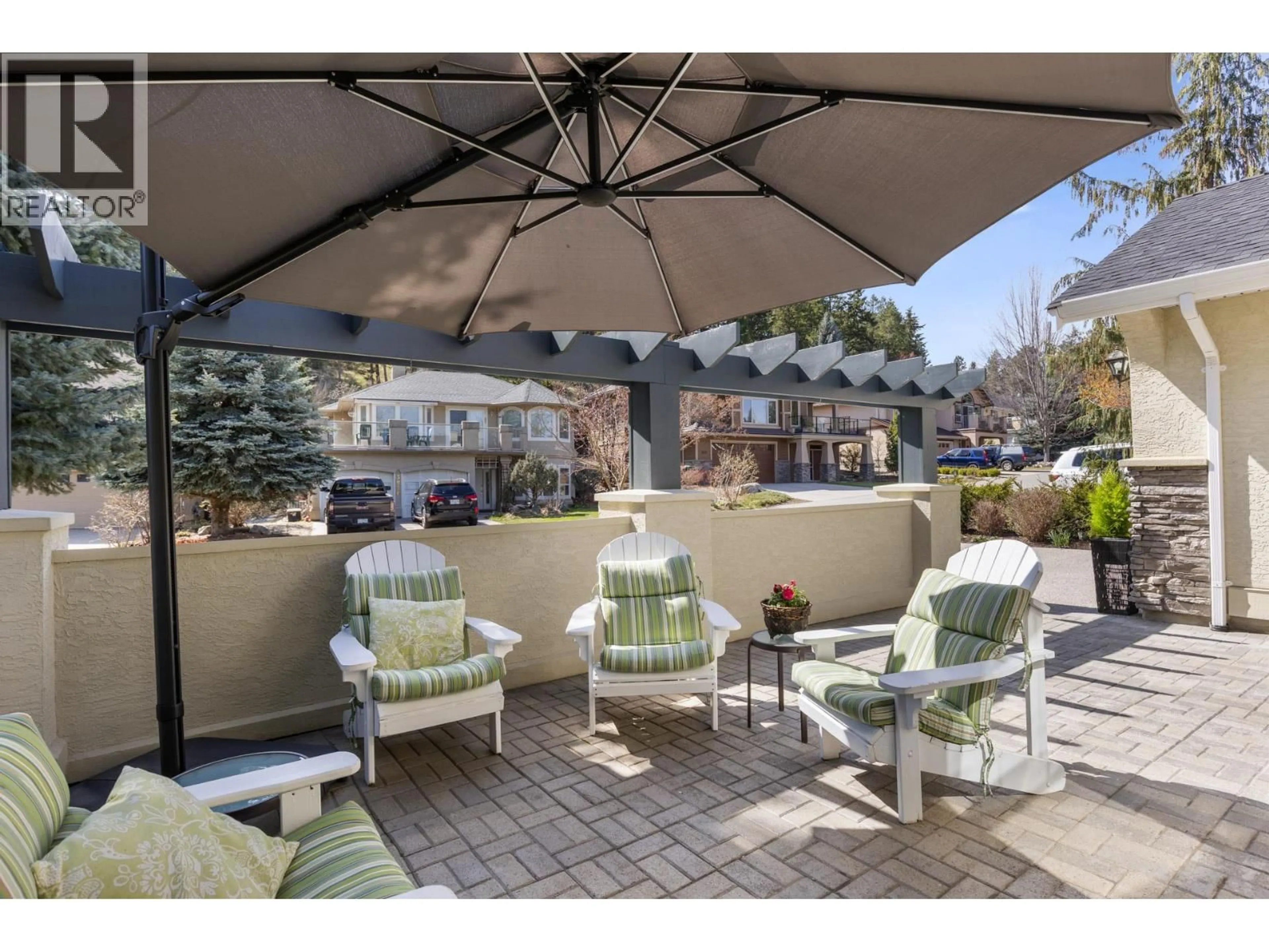Patio, street for 3917 GALLAGHERS CIRCLE, Kelowna British Columbia V1W3Z9