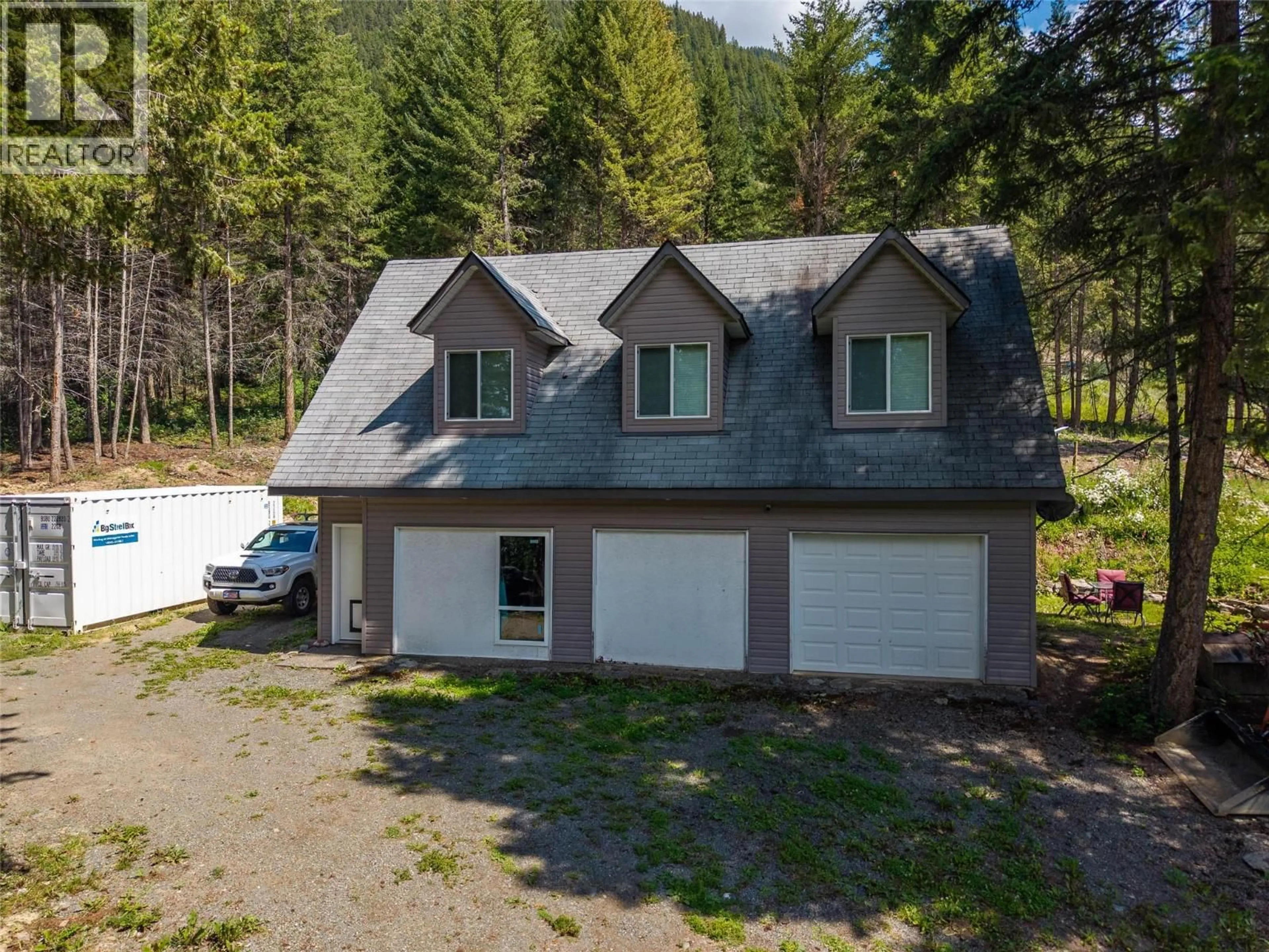 A pic from outside/outdoor area/front of a property/back of a property/a pic from drone, unknown for 3744 GLENGROVE ROAD, Barriere British Columbia V0E2E0