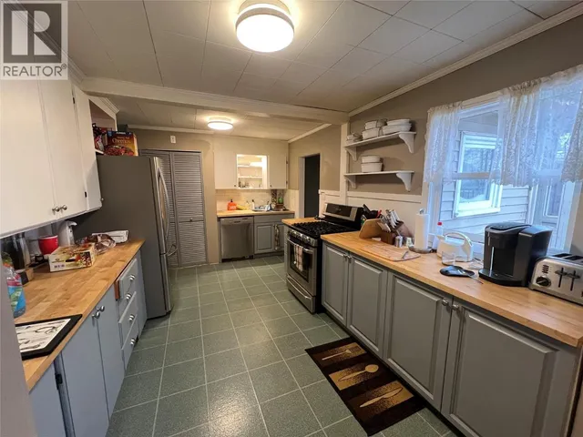 5007 47 AVENUE, Pouce Coupe 2