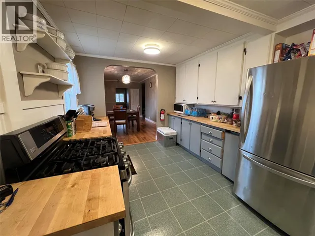 5007 47 AVENUE, Pouce Coupe 3