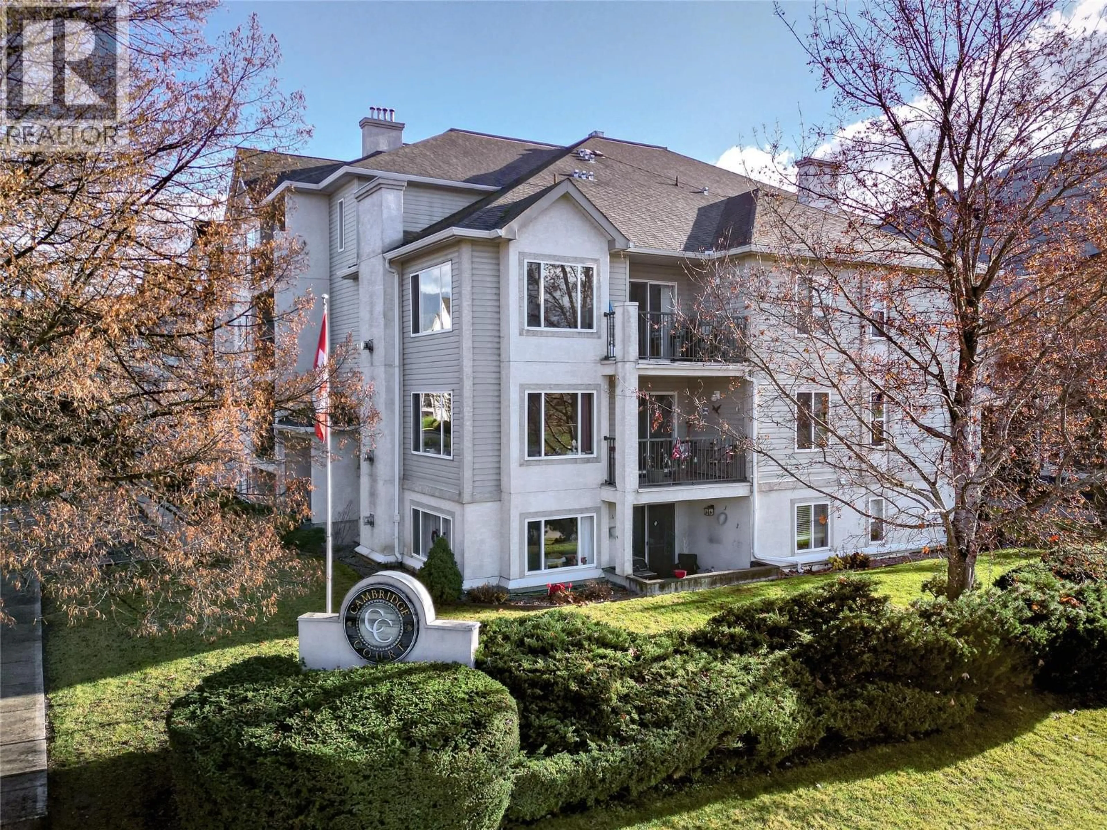 A pic from outside/outdoor area/front of a property/back of a property/a pic from drone, unknown for 205 - 650 3 STREET SOUTHWEST, Salmon Arm British Columbia V1E1P6