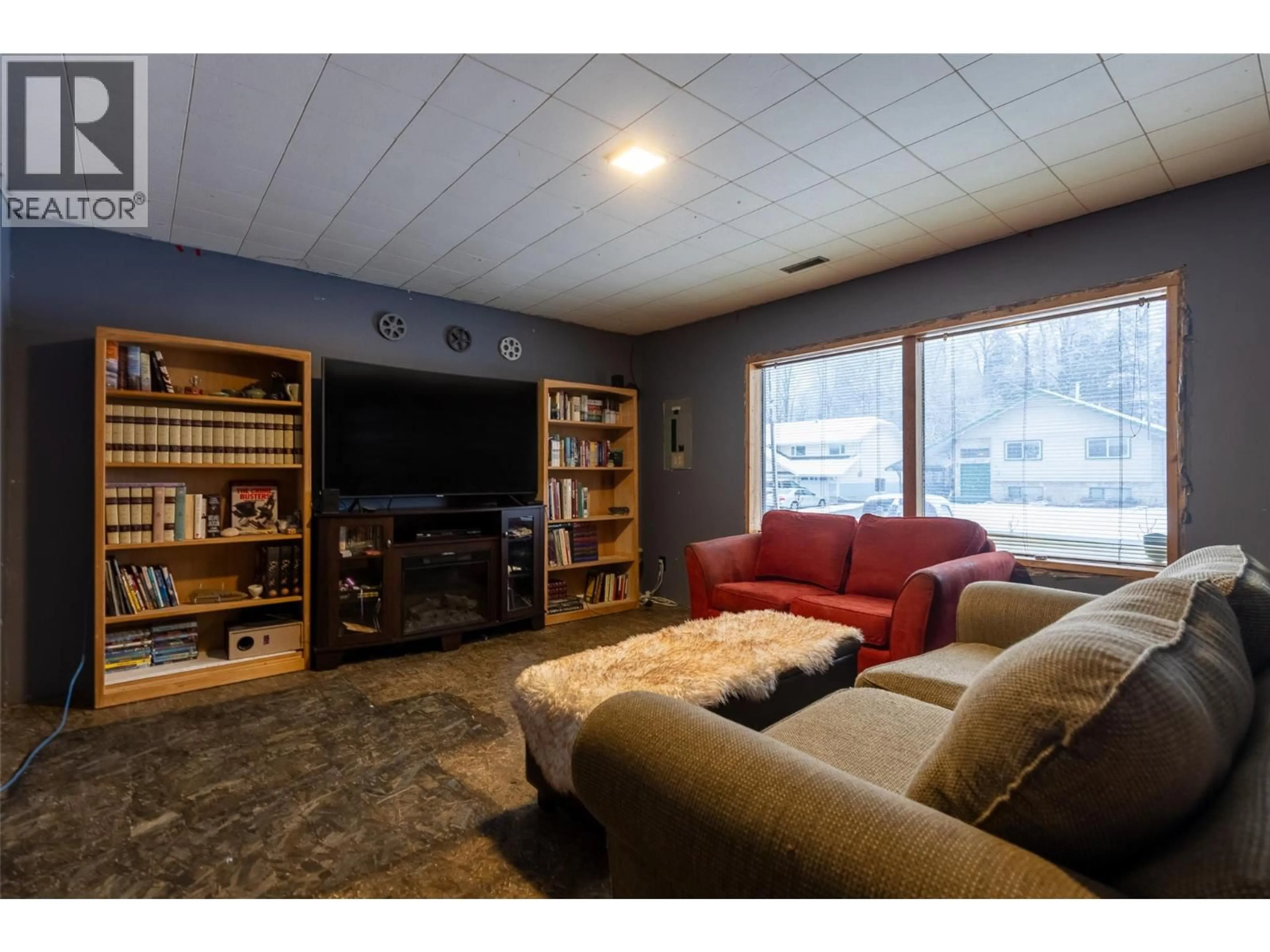 Home theater for 3 MT PROCTOR AVENUE, Fernie British Columbia V0B1M3
