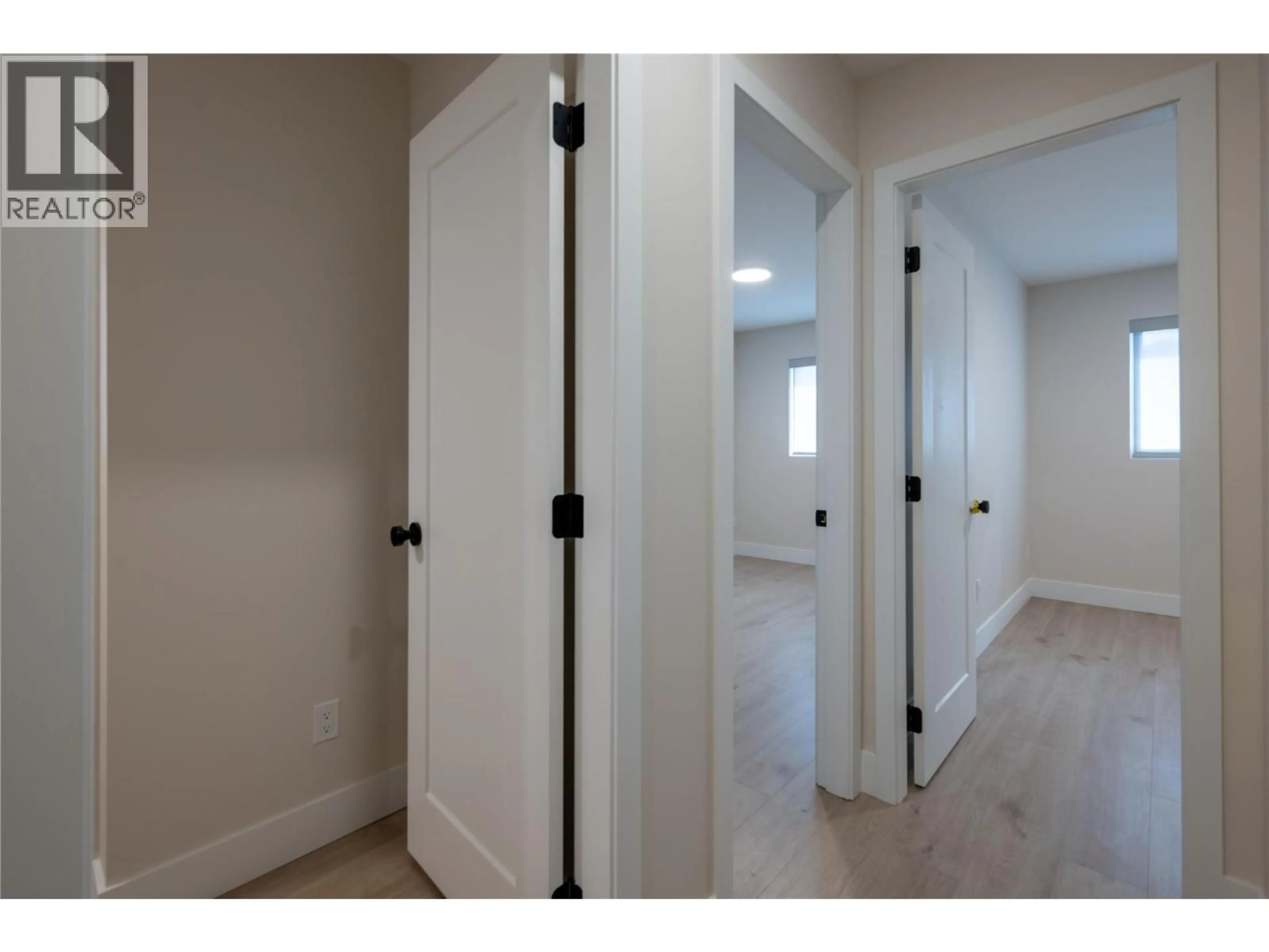 Unknown for 165 CHESTNUT AVENUE, Kamloops British Columbia V2B1L3