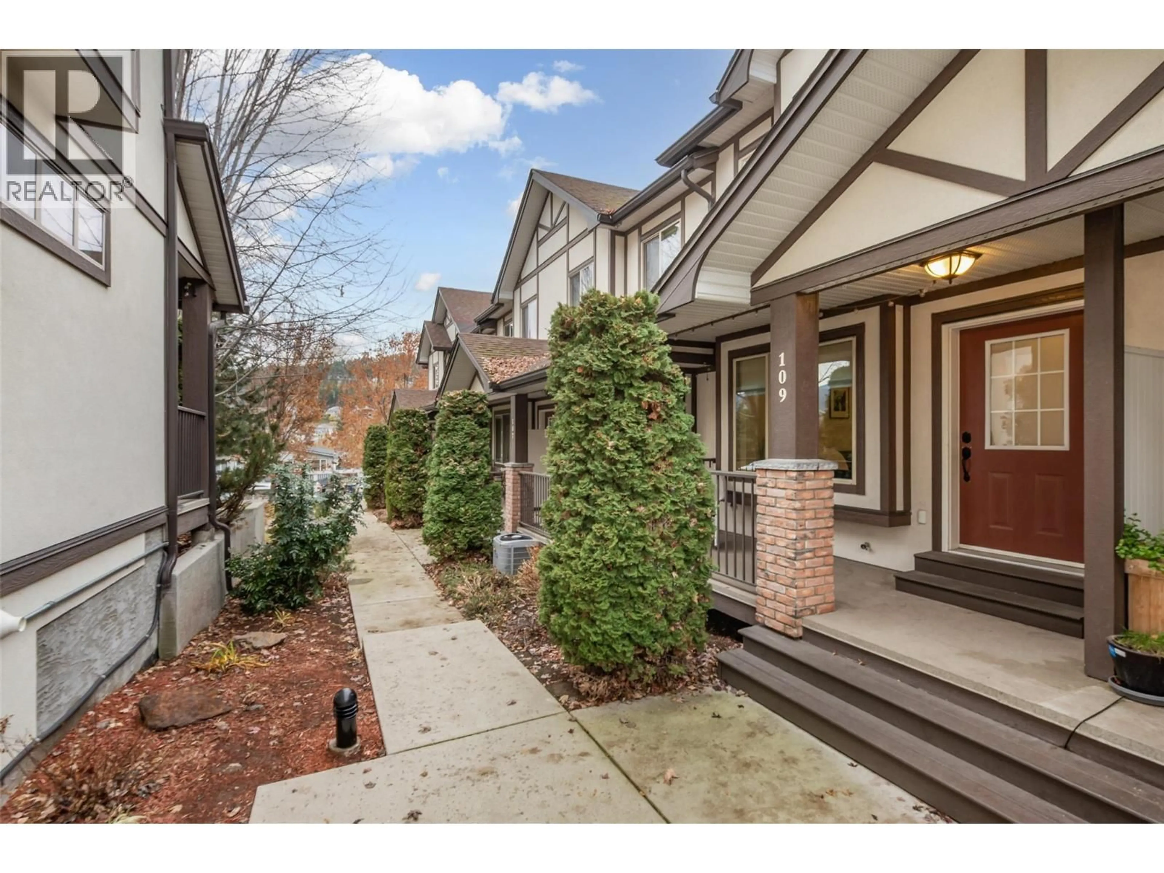 Unknown for 109 - 1651 LYNRICK ROAD, Kelowna British Columbia V1P1R4