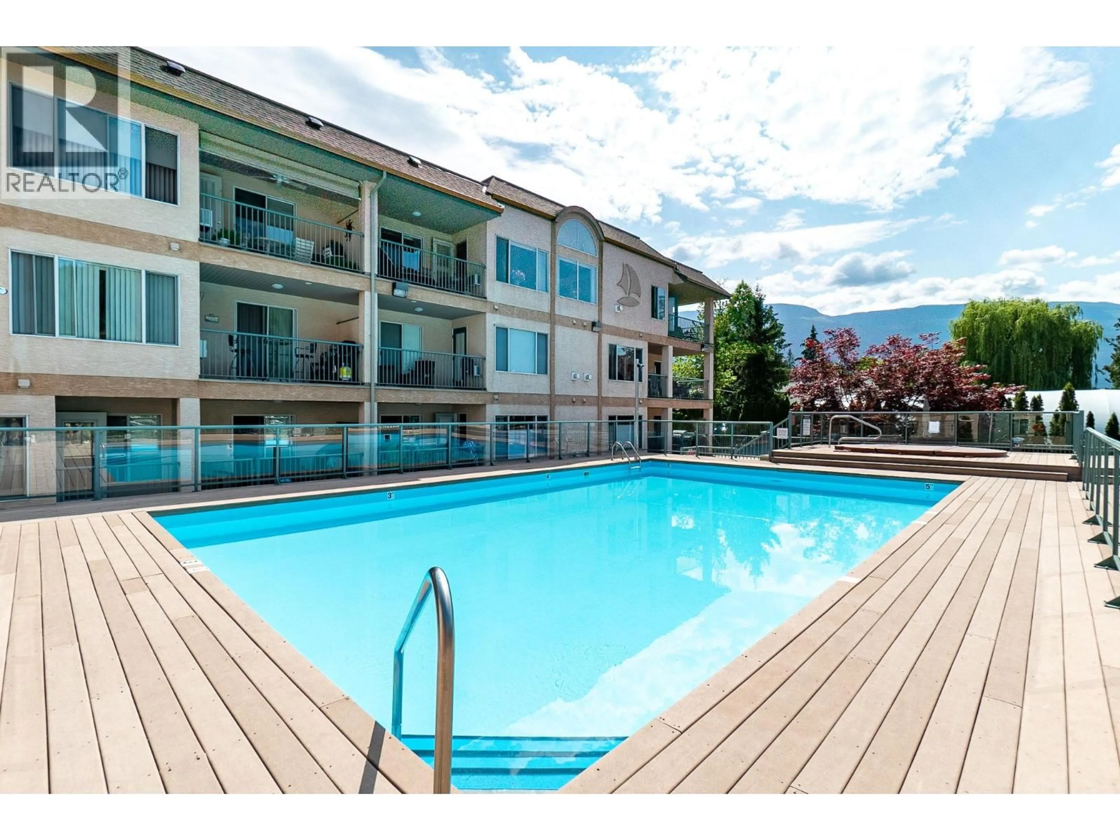 Pool for 305 - 1002 RIVERSIDE AVENUE, Sicamous British Columbia V0E2V1