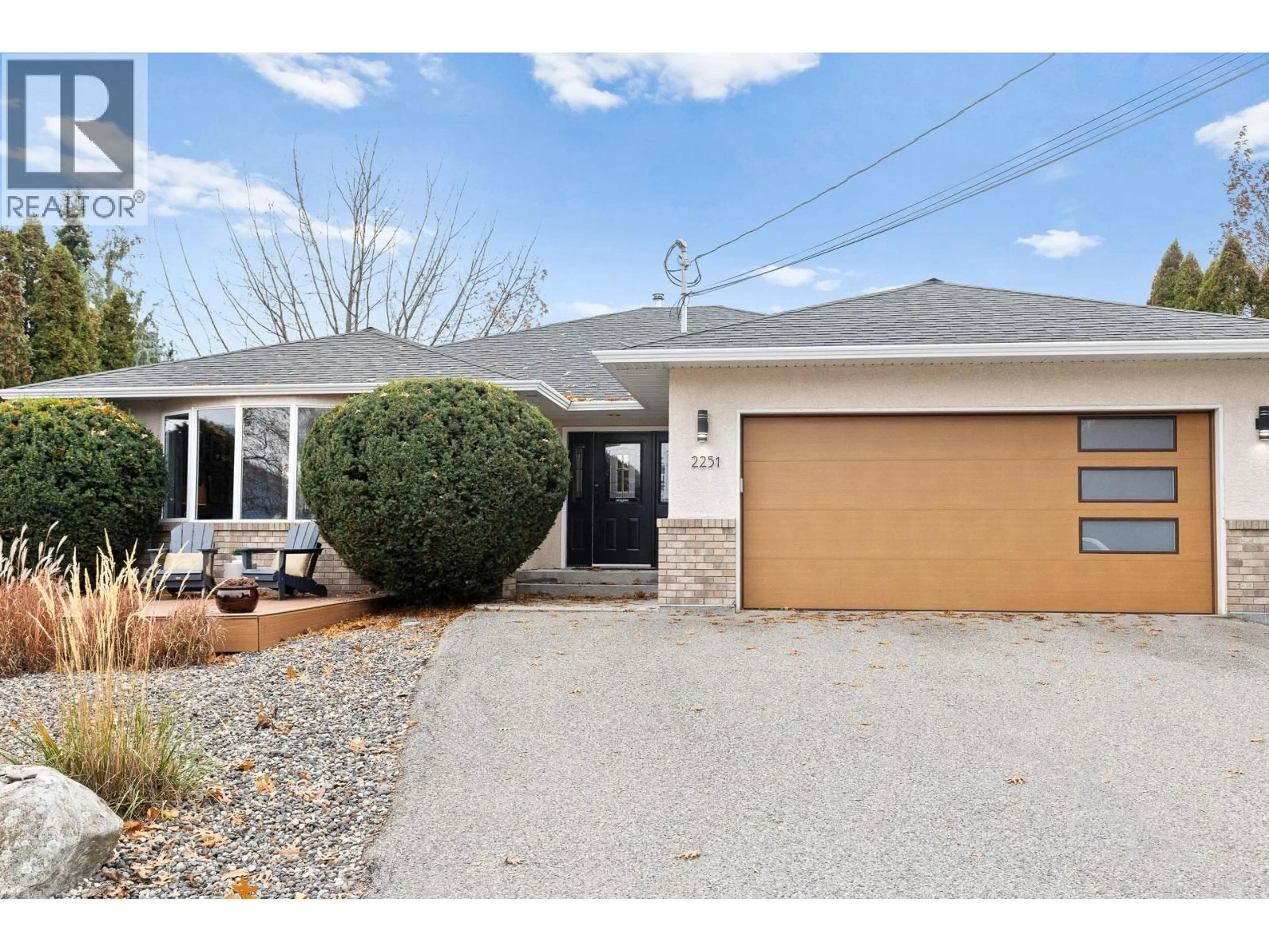 Unknown for 2251 FLORAL ROAD, Lake Country British Columbia V4V1J4