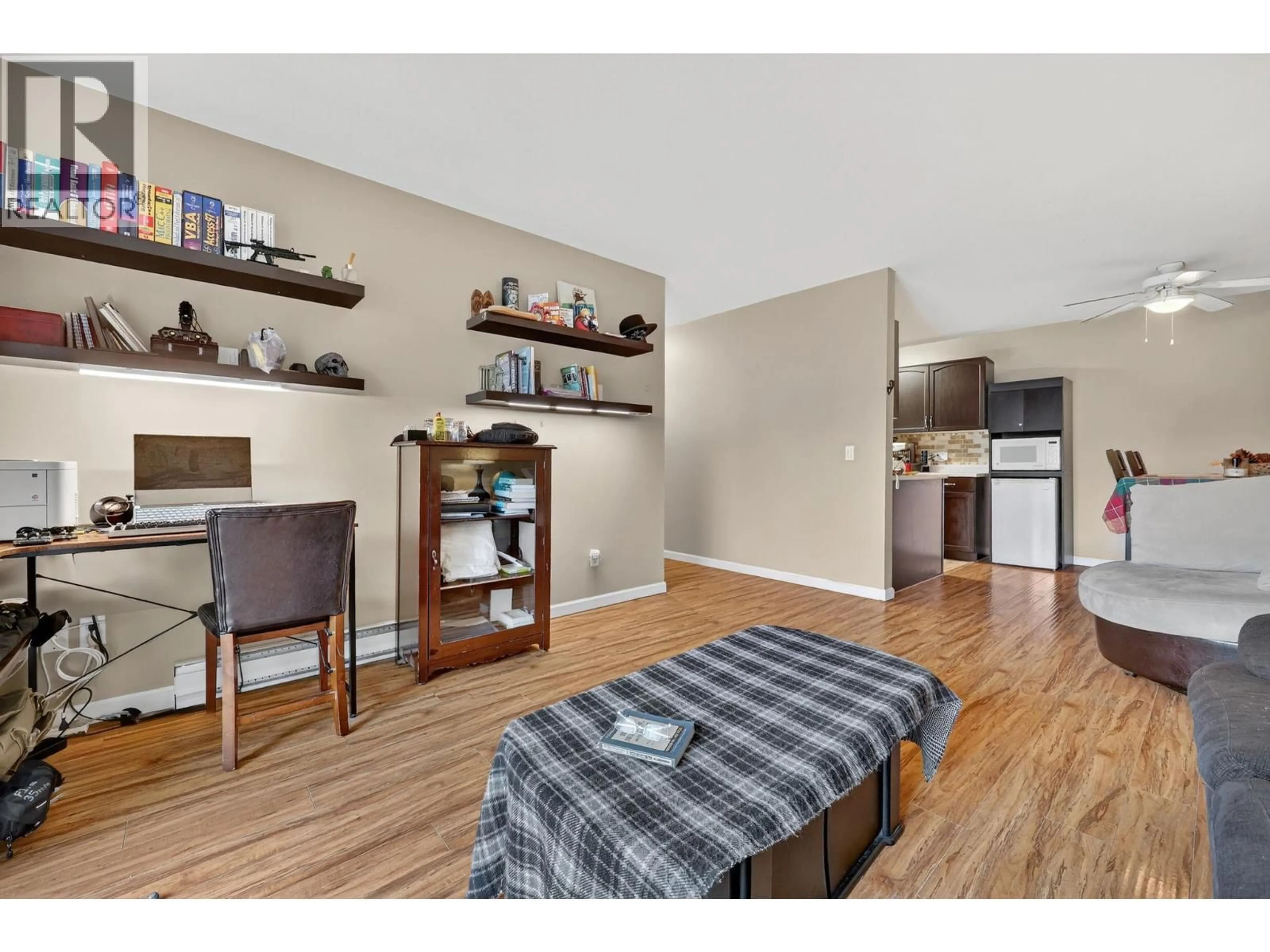 A pic of a room for 209 - 3160 CASORSO ROAD, Kelowna British Columbia V1W3L7