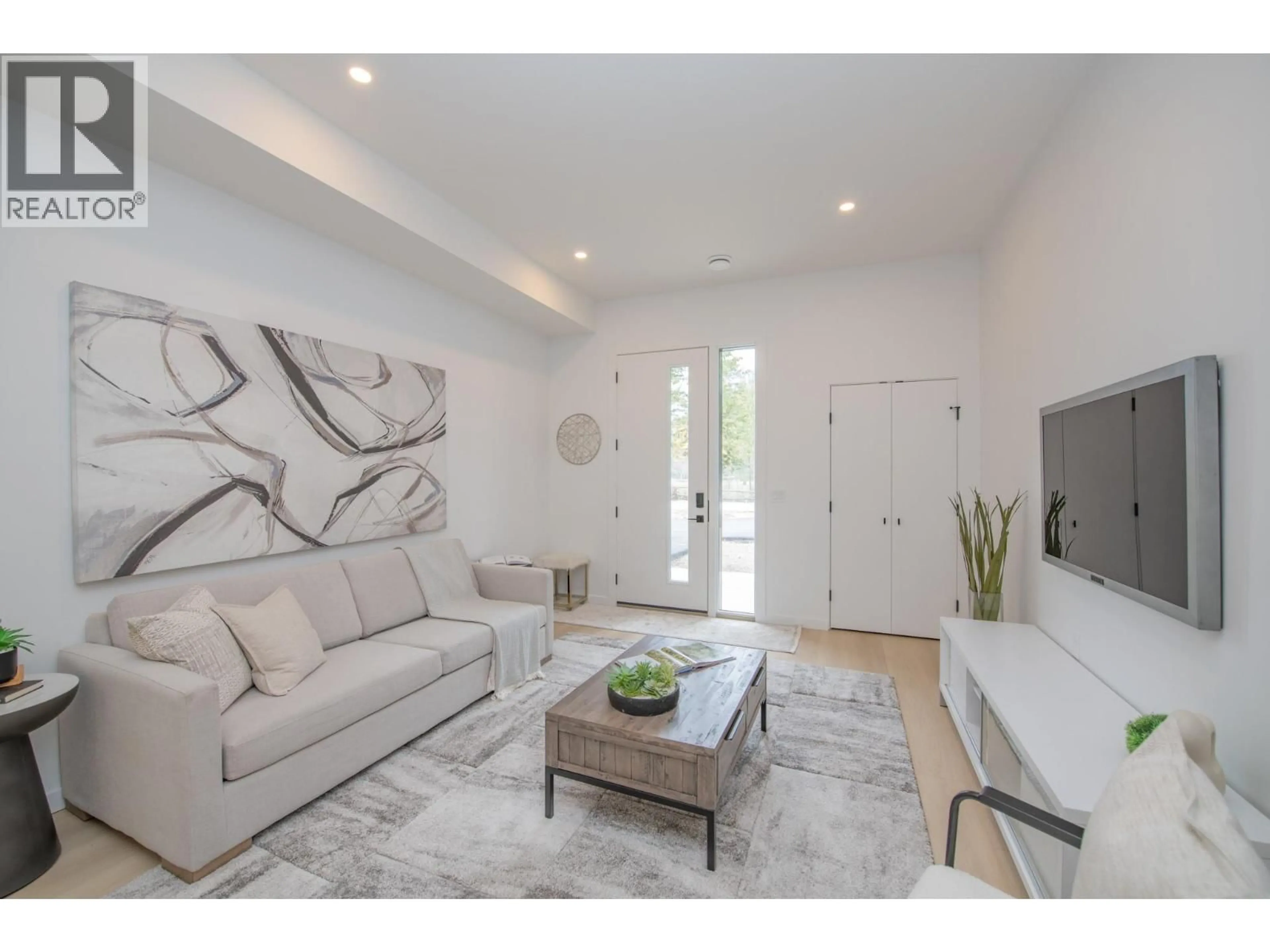 Living room with furniture, unknown for 1 - 9188 TRONSON ROAD, Vernon British Columbia V1H1E2