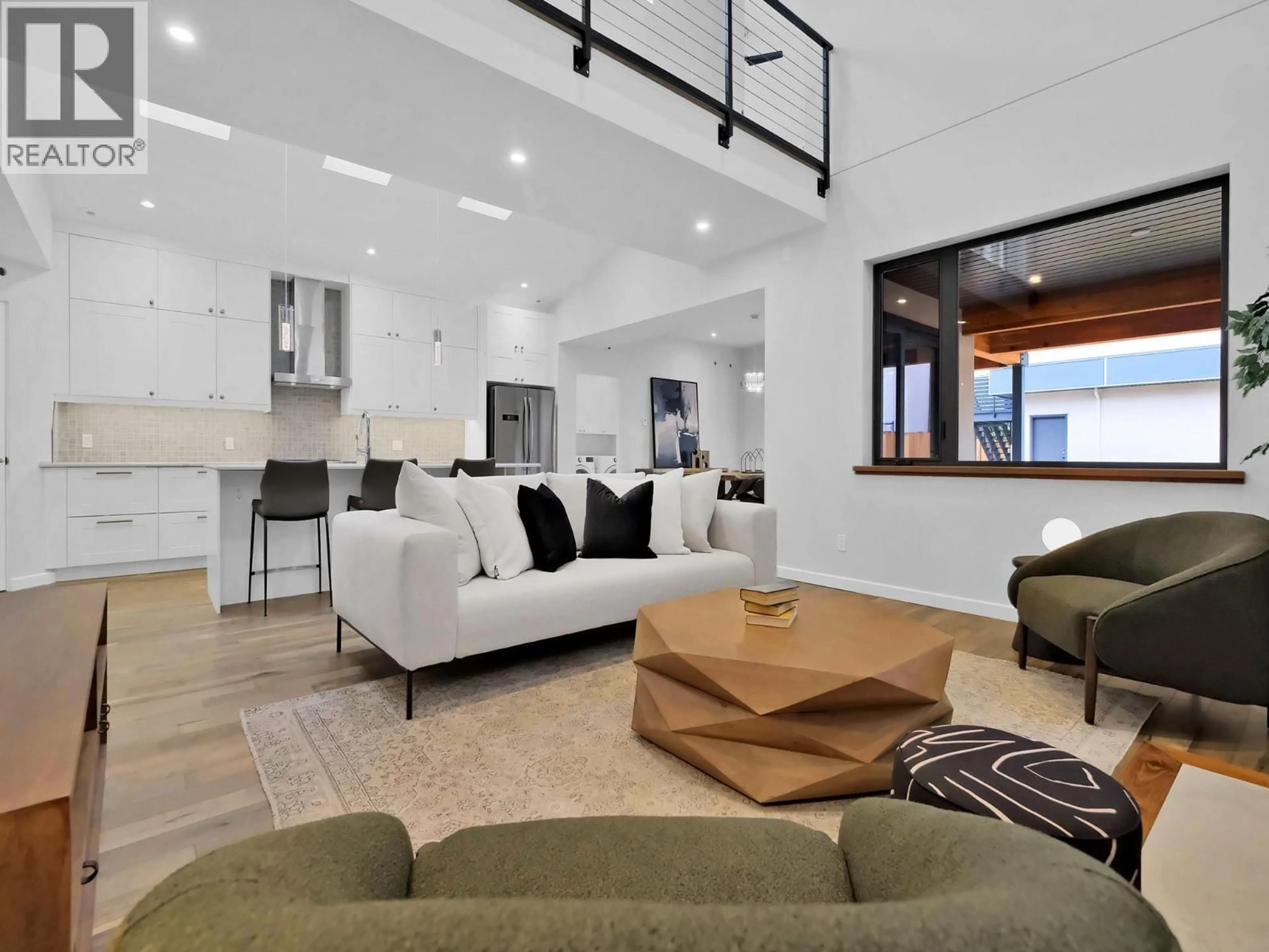 Living room with furniture, unknown for 700 CHURCHILL AVENUE, Penticton British Columbia V2A1E1