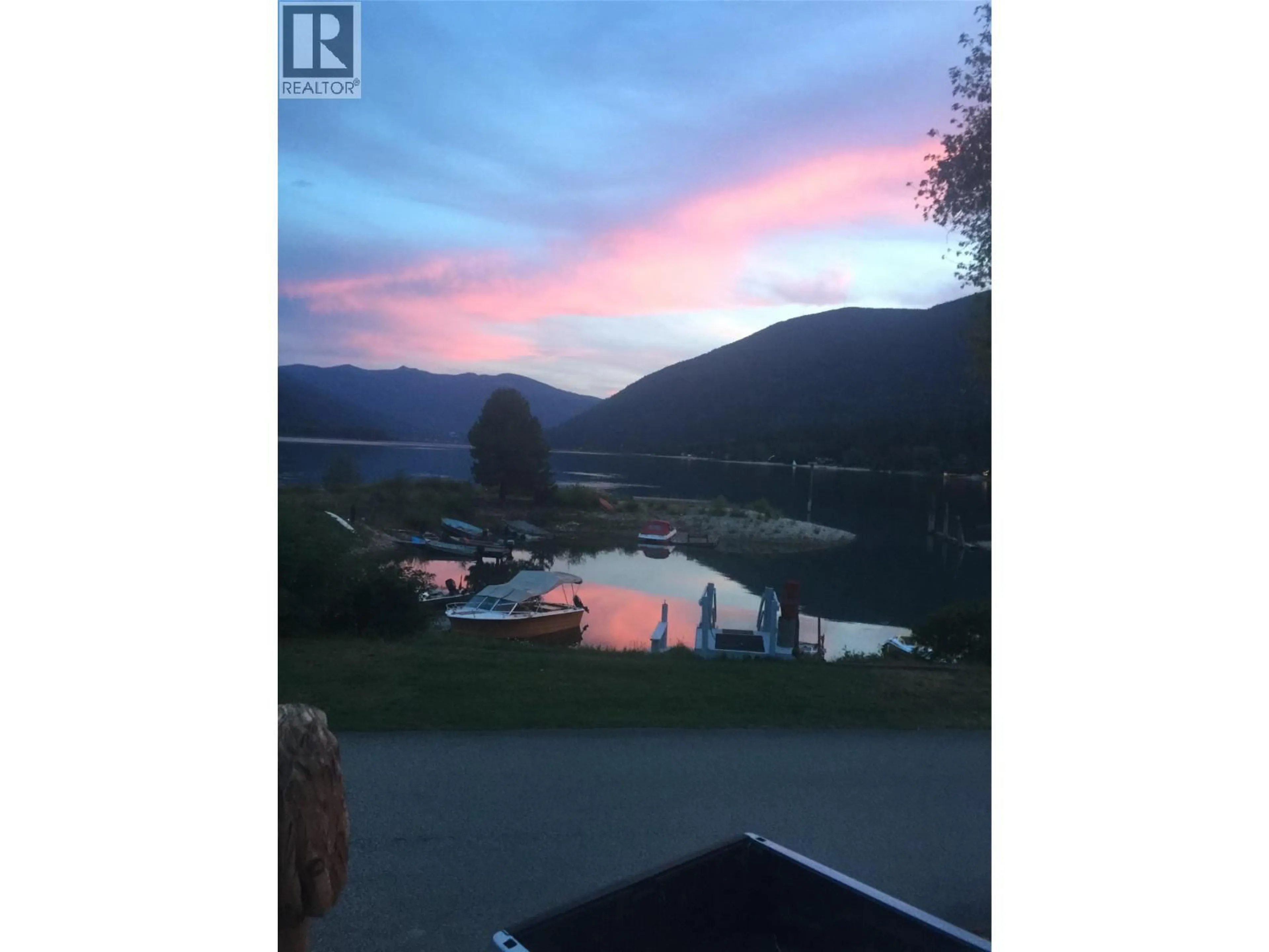 Blurry image for 19 - 2714 LOWER 6 MILE ROAD, Nelson British Columbia V1L6L4