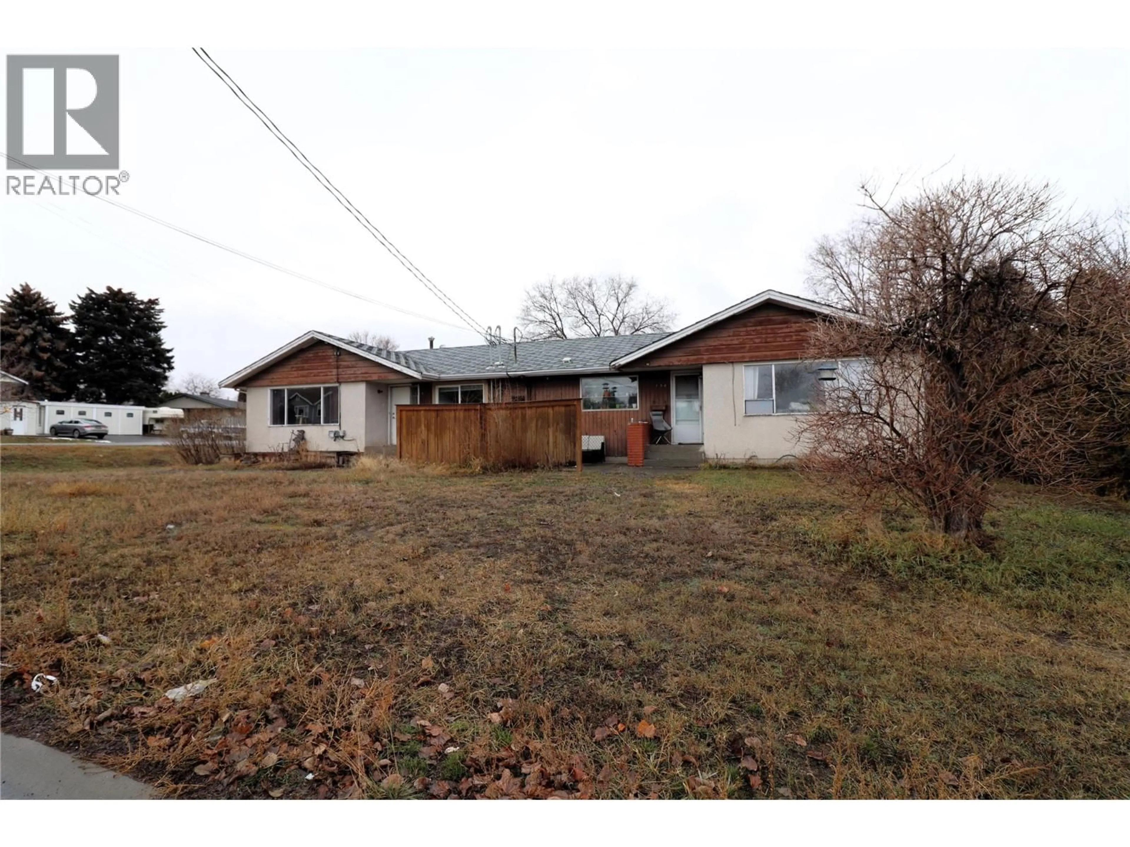 Unknown for 158/160 VICARS ROAD, Kamloops British Columbia V2C4N2