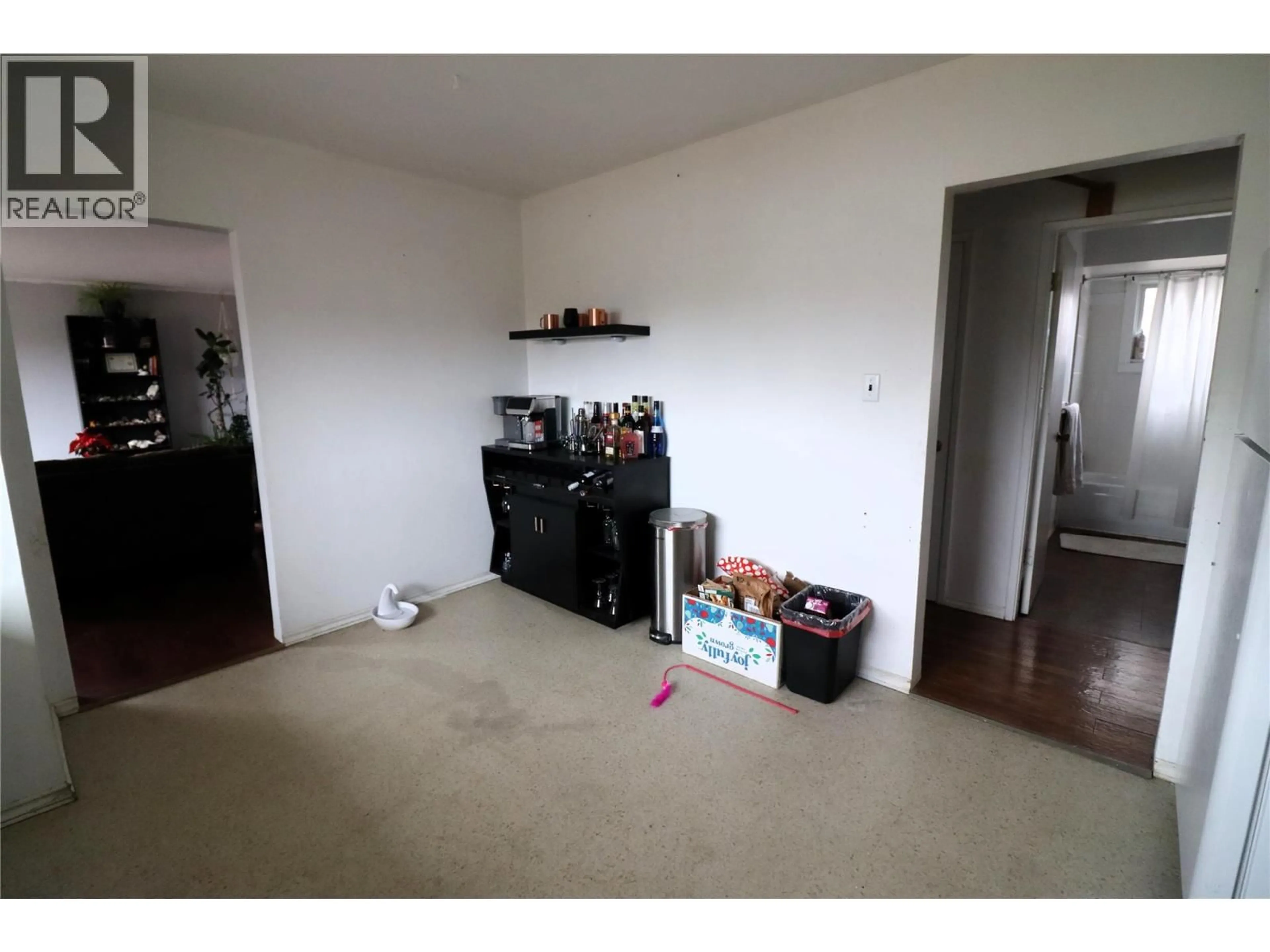 A pic of a room for 158/160 VICARS ROAD, Kamloops British Columbia V2C4N2