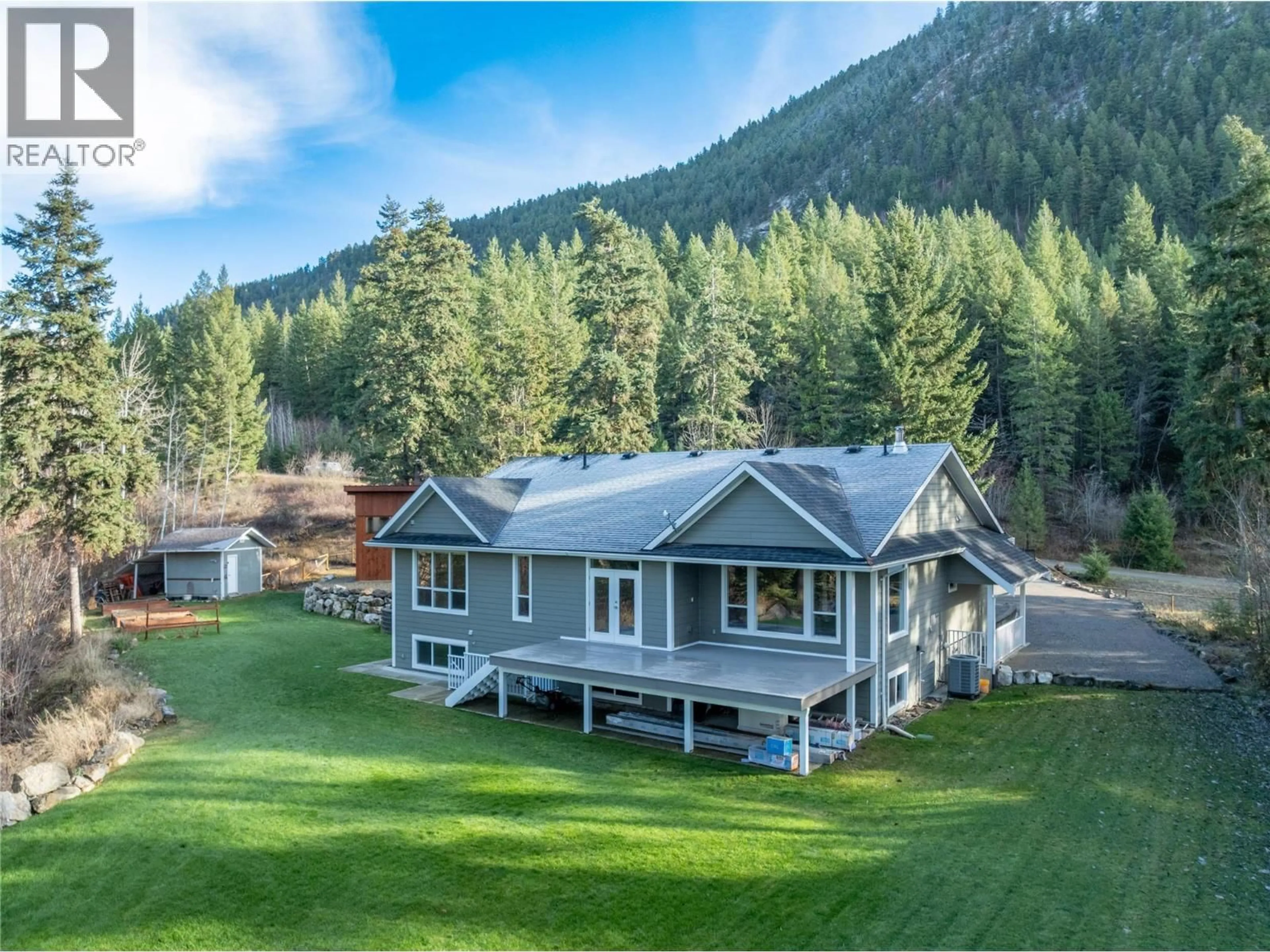 A pic from outside/outdoor area/front of a property/back of a property/a pic from drone, mountain view for 385 RIVERWIND DRIVE, Chase British Columbia V0E1M1