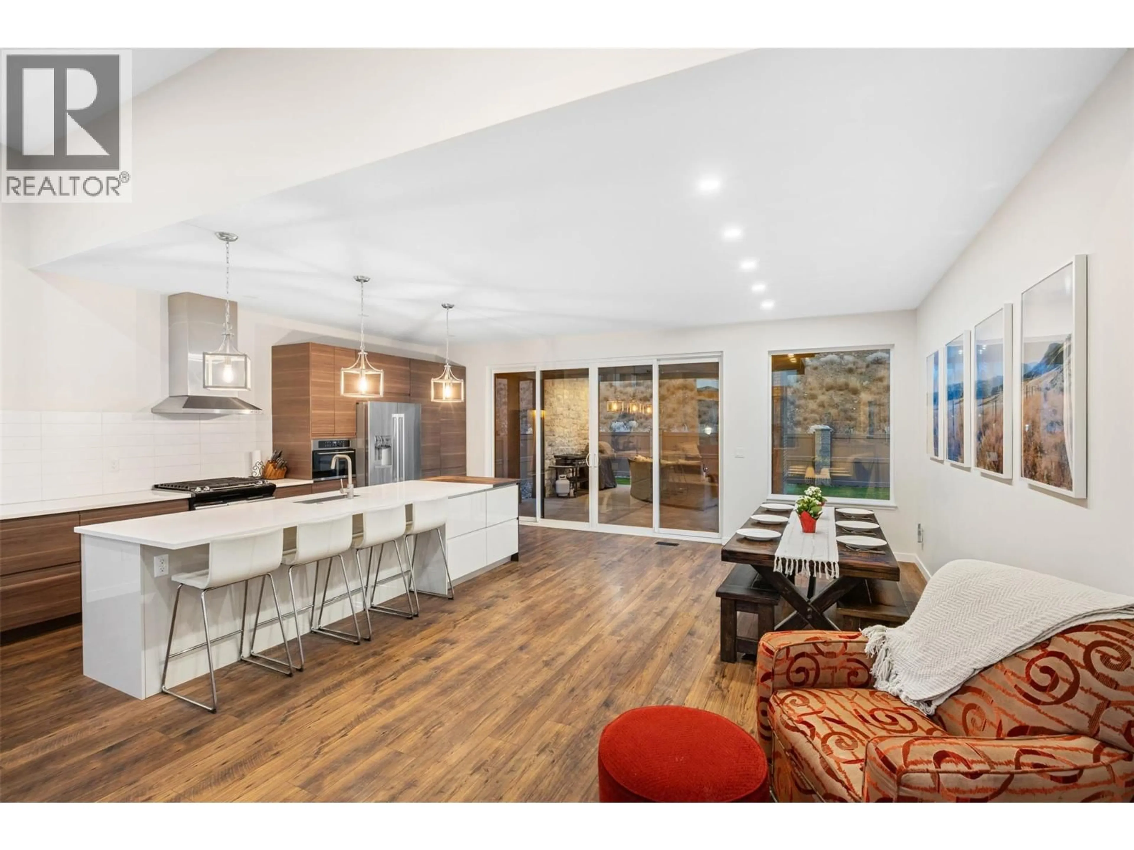 Open concept kitchen, unknown for 3633 SILLARO PLACE, Kamloops British Columbia V2H0G9