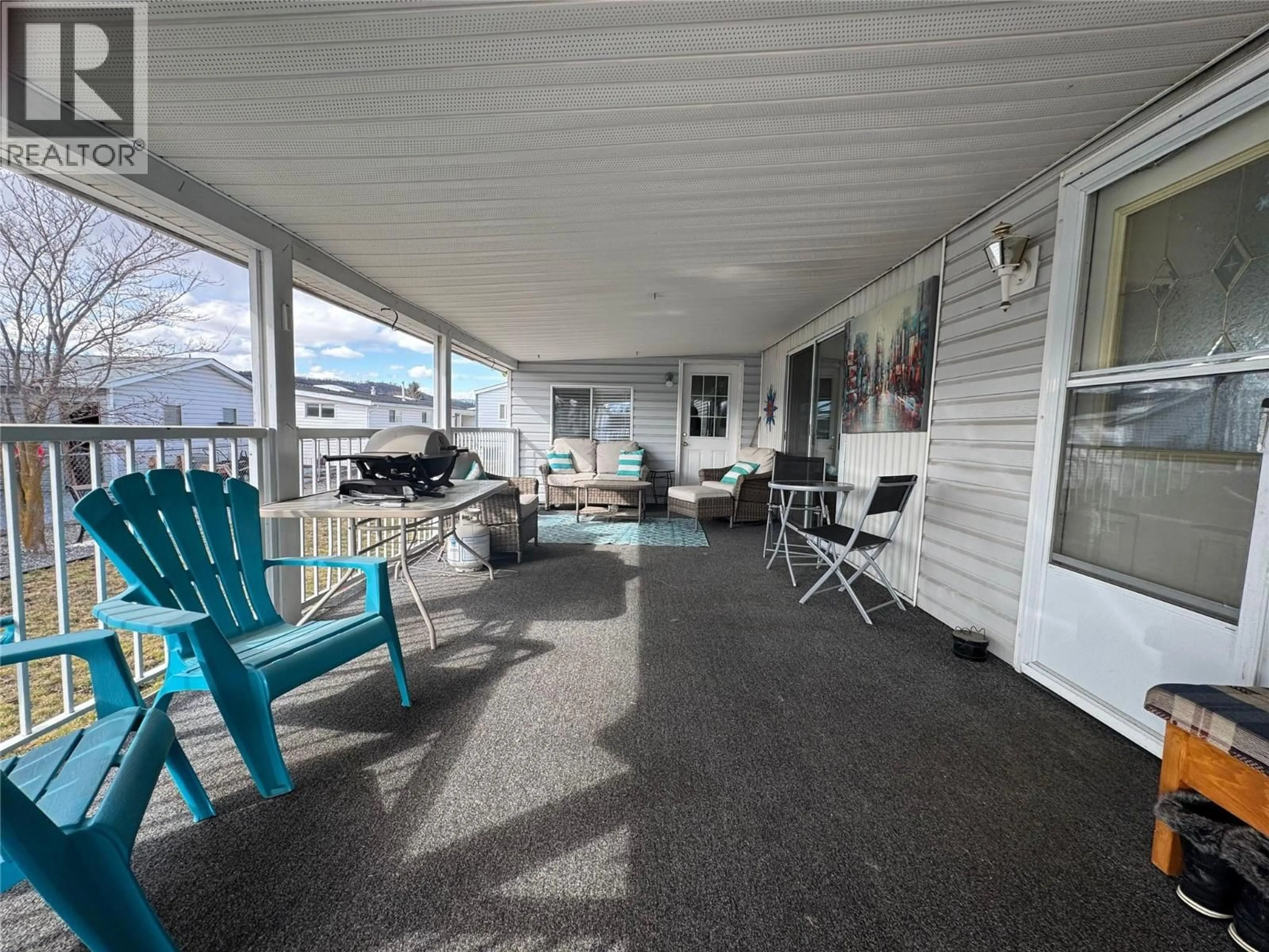 Patio, water/lake/river/ocean view for 222 - 720 COMMONWEALTH ROAD, Kelowna British Columbia V4V1S2