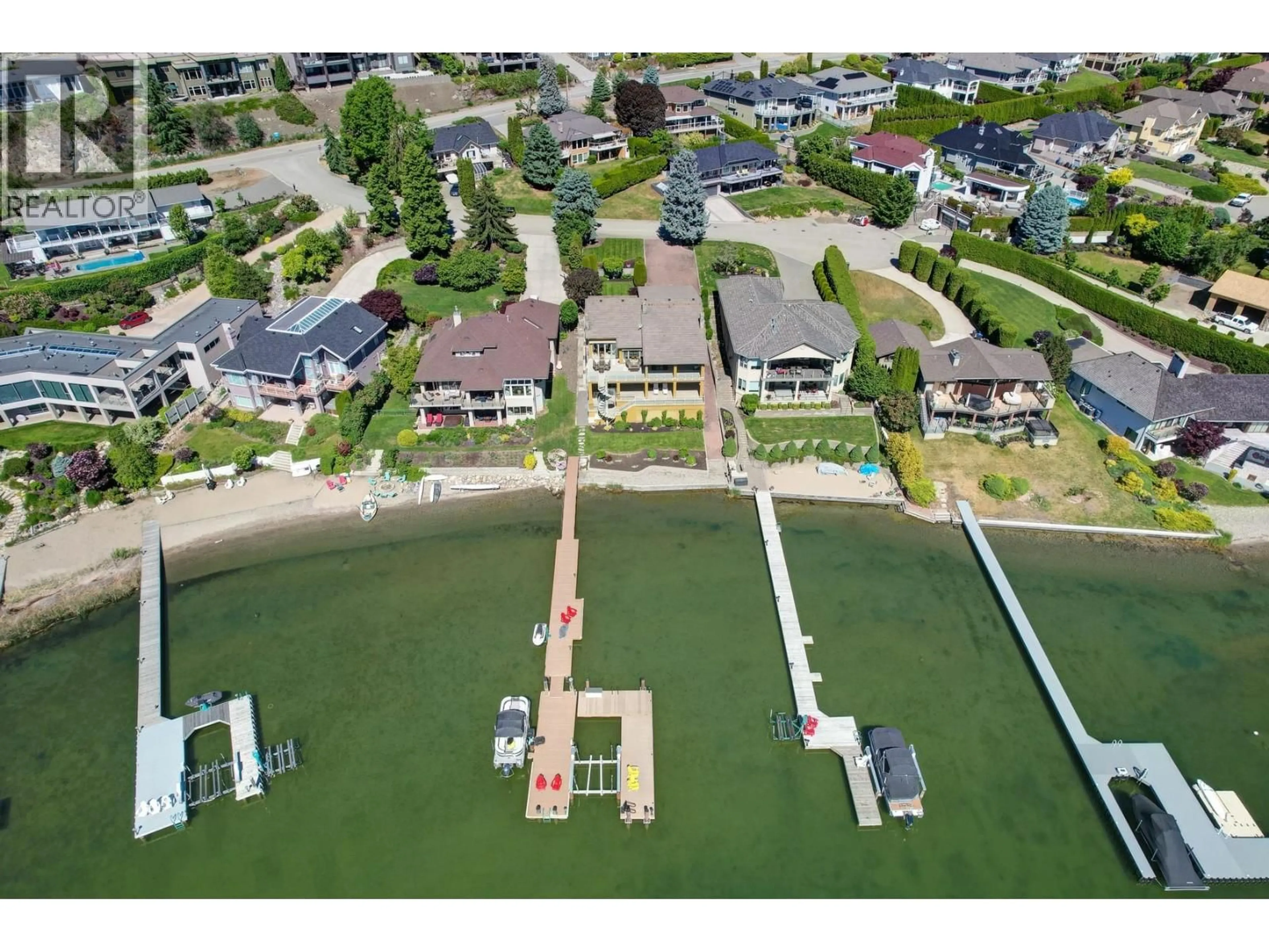 A pic from outside/outdoor area/front of a property/back of a property/a pic from drone, water/lake/river/ocean view for 529 ZDRALEK COVE, West Kelowna British Columbia V1Z3J7