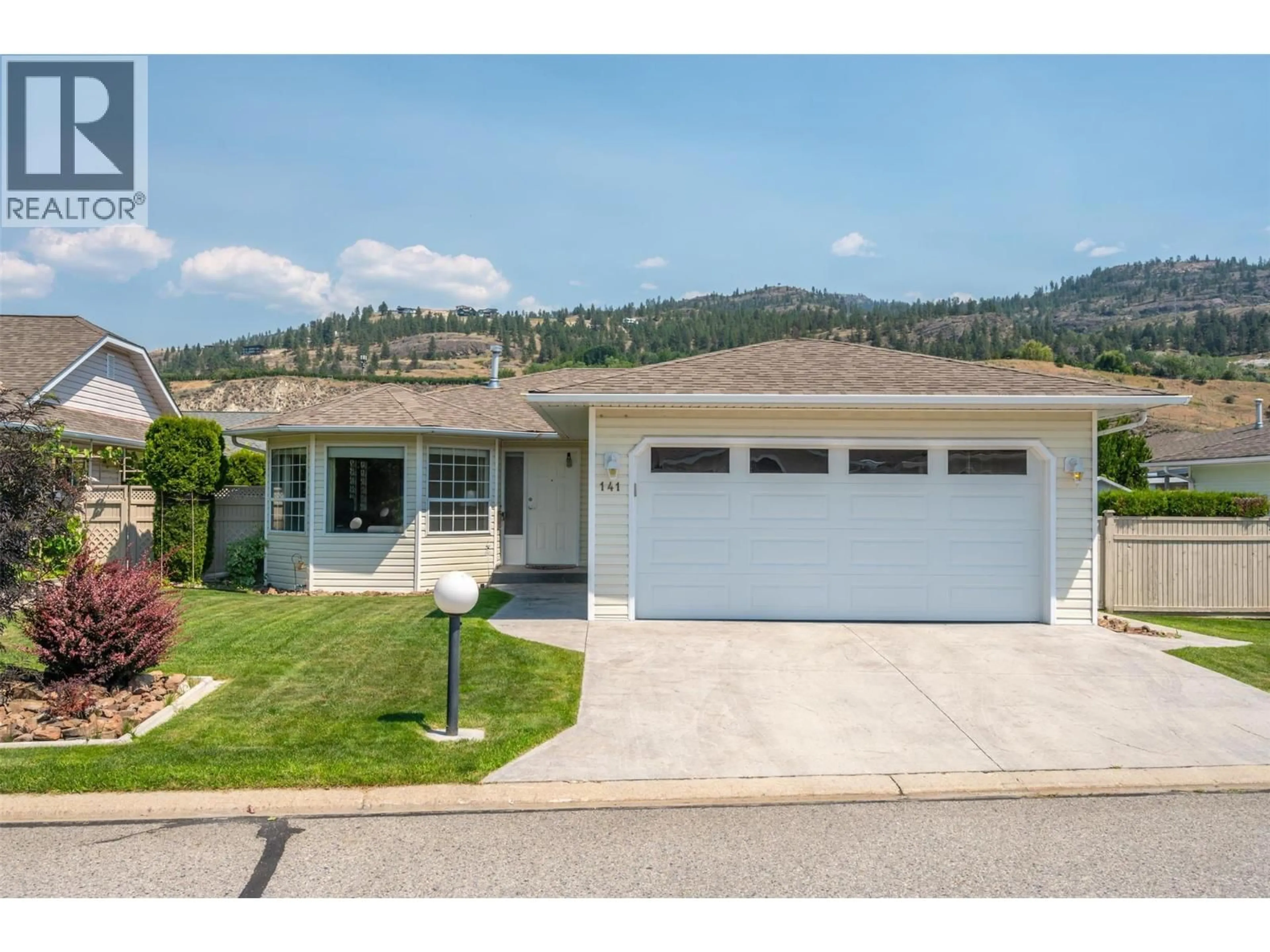 Home with vinyl exterior material, street for 141 - 3400 WILSON STREET, Penticton British Columbia V2A8H9