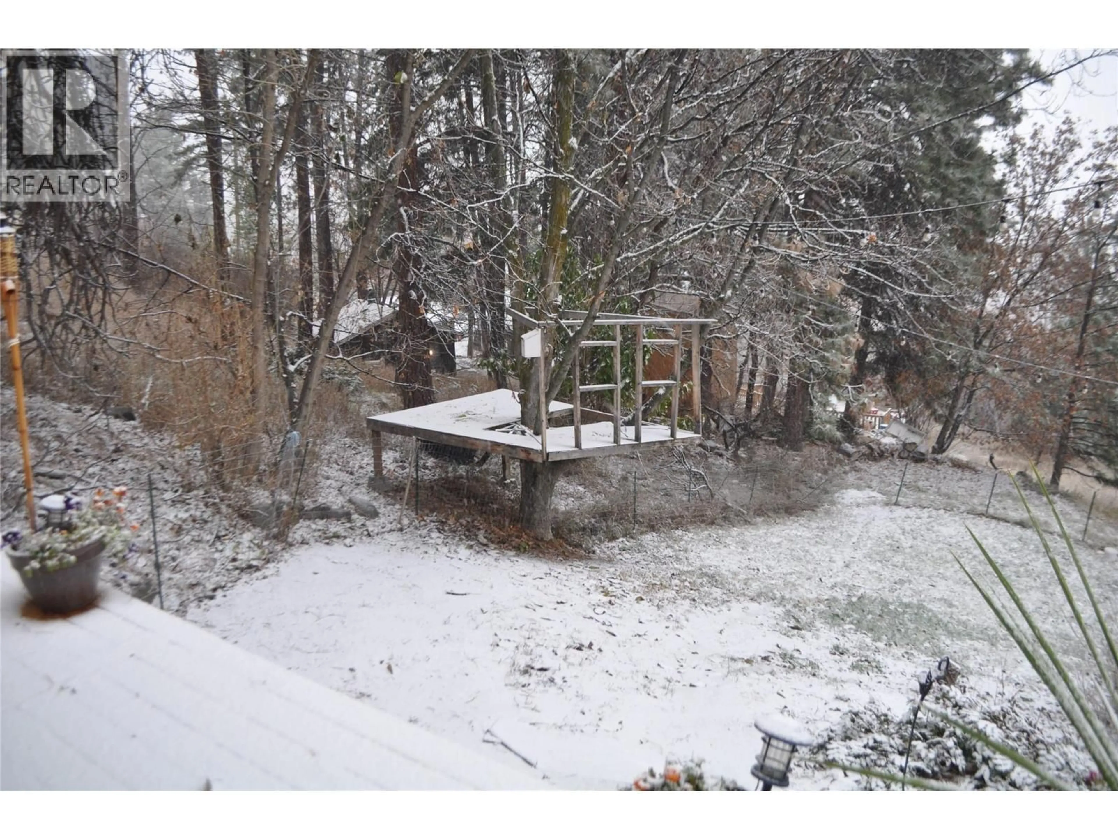 Unknown for 4627 MINTO STREET, Peachland British Columbia V0H1X4