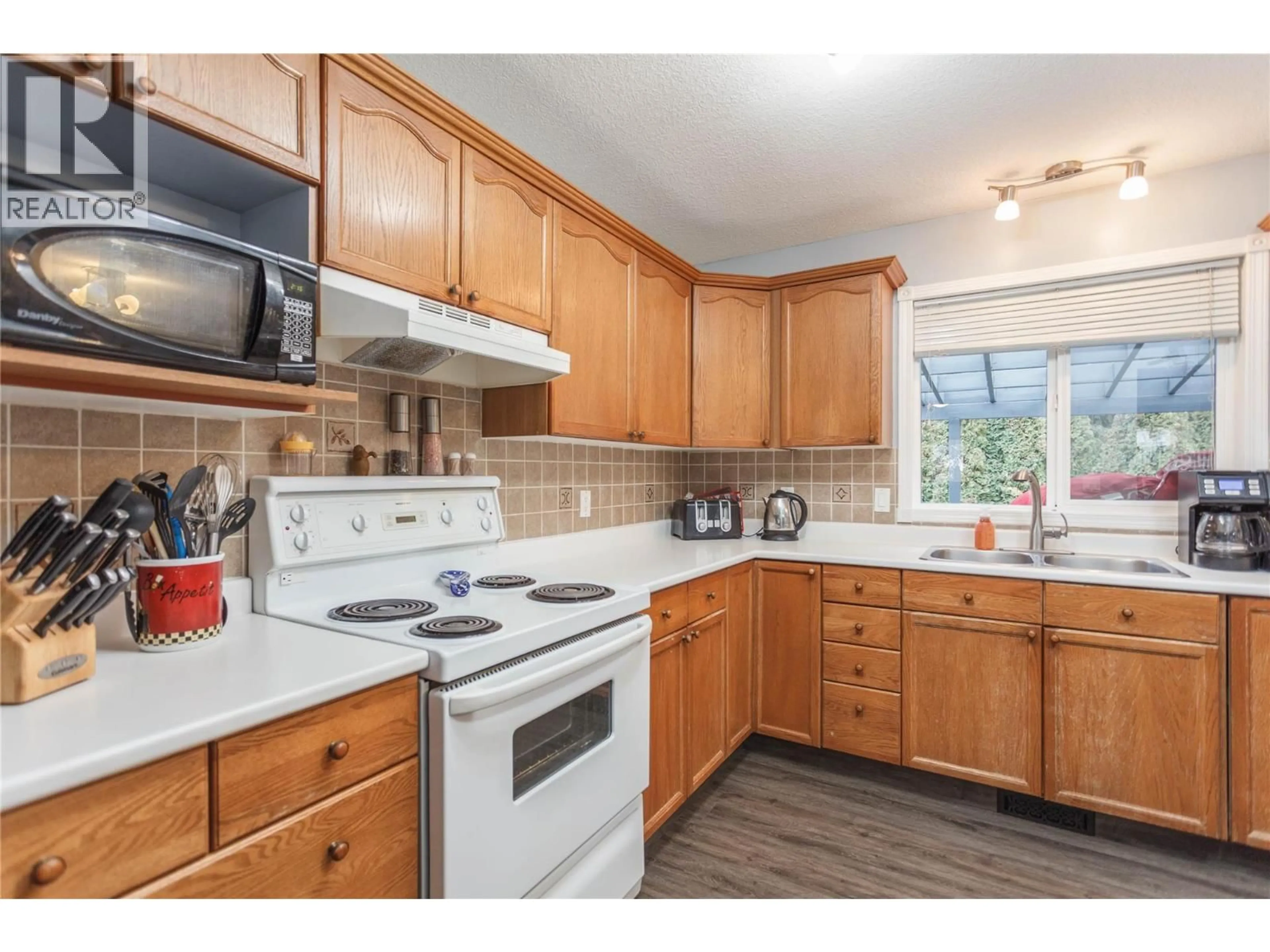 Standard kitchen, unknown for 2230 LINEA CRESCENT, Lumby British Columbia V0E2G0