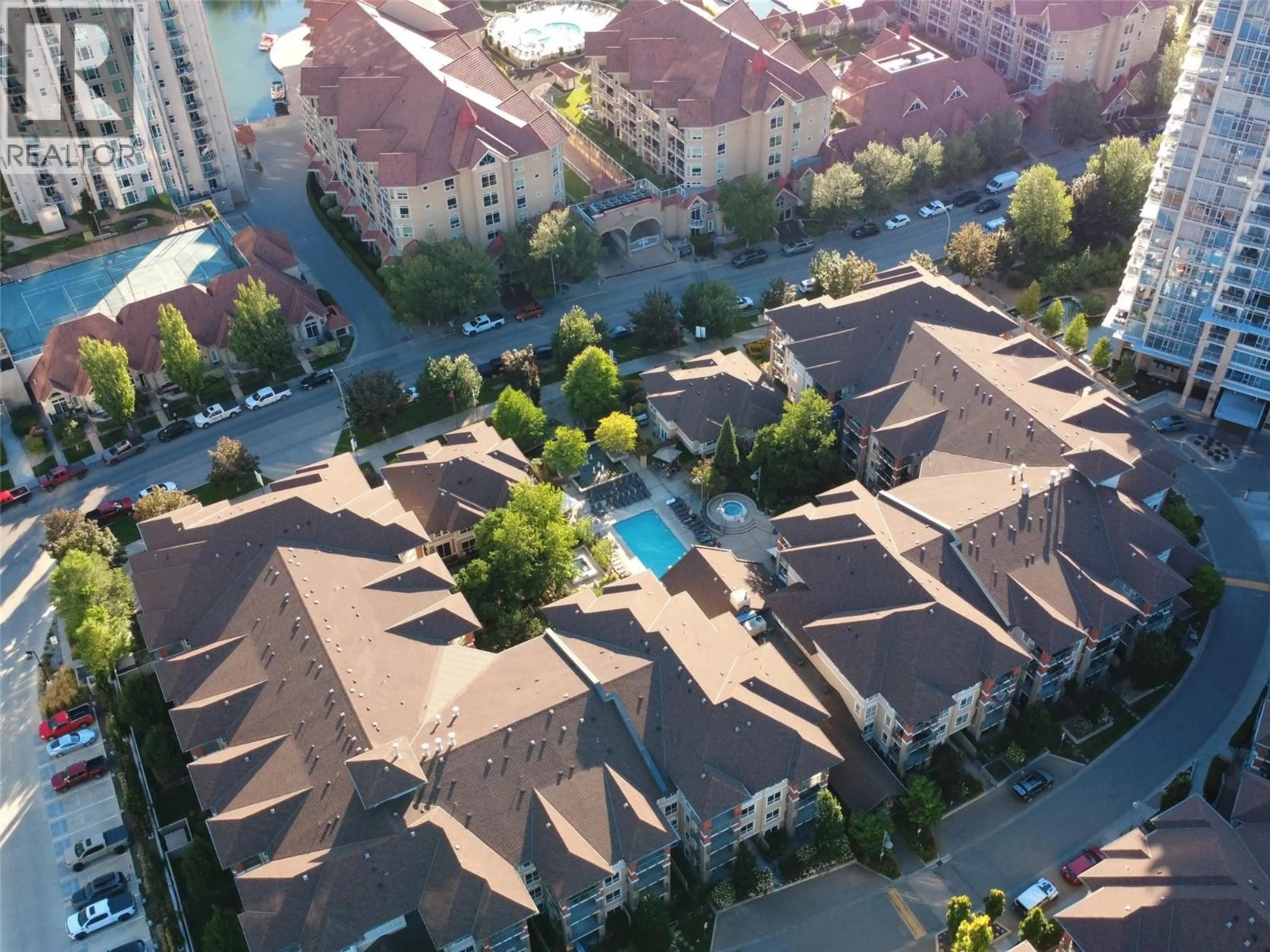 A pic from outside/outdoor area/front of a property/back of a property/a pic from drone, city buildings view from balcony for 441 - 1099 SUNSET DRIVE, Kelowna British Columbia V1Y9Z2