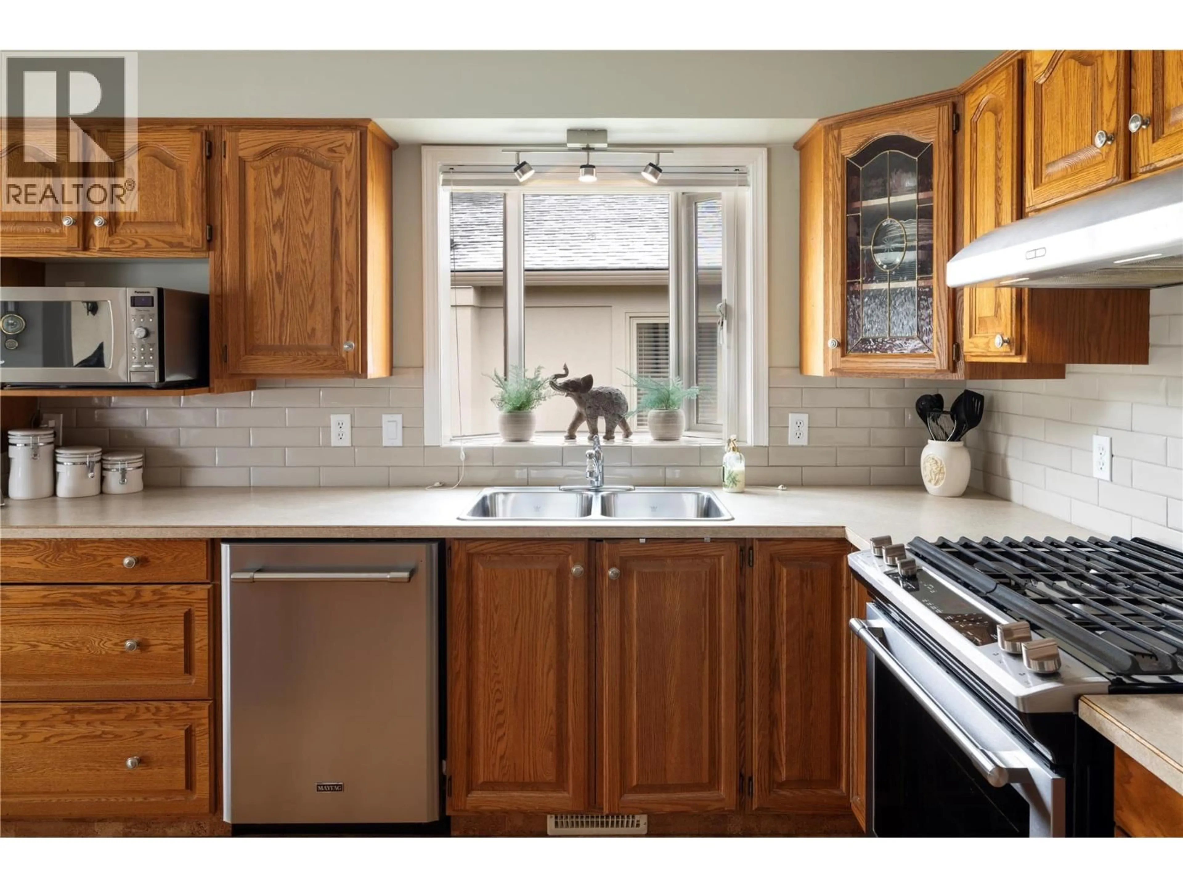 Unknown for 61 - 595 YATES ROAD, Kelowna British Columbia V1V1P8