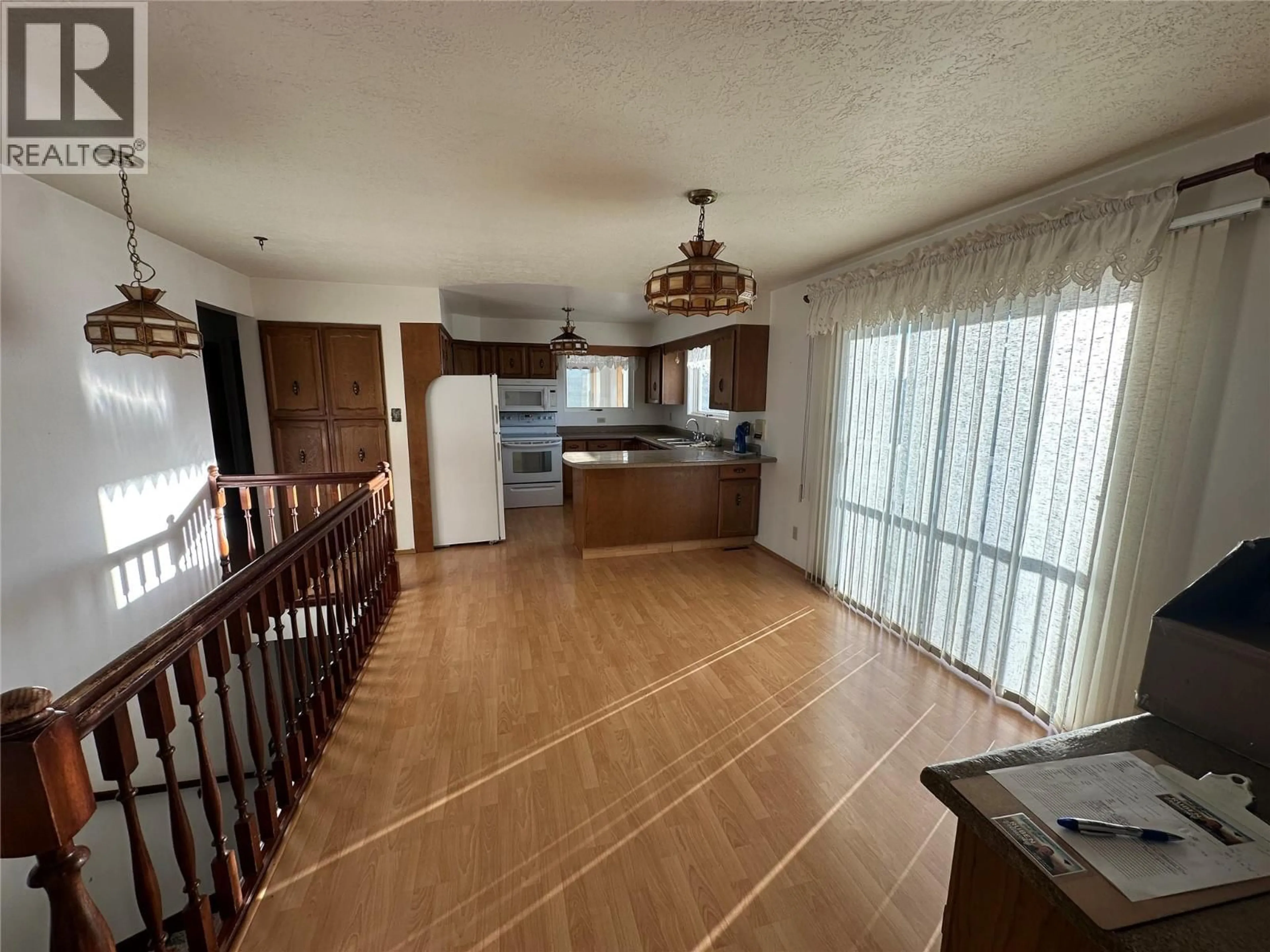 A pic of a room for 1424 106 AVENUE, Dawson Creek British Columbia V1G2P3