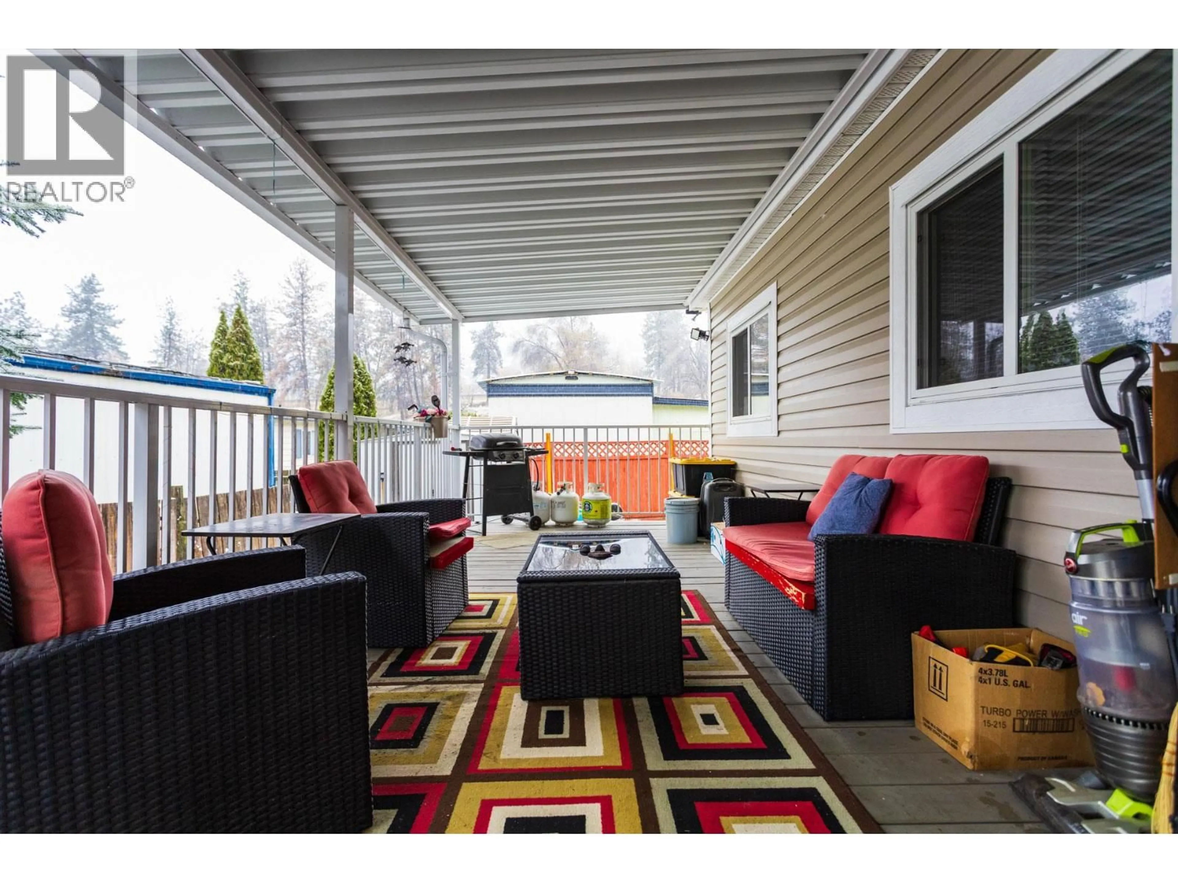 Patio, street for 233 - 1999 HIGHWAY 97 OTHER SOUTH, West Kelowna British Columbia V1Z1B2