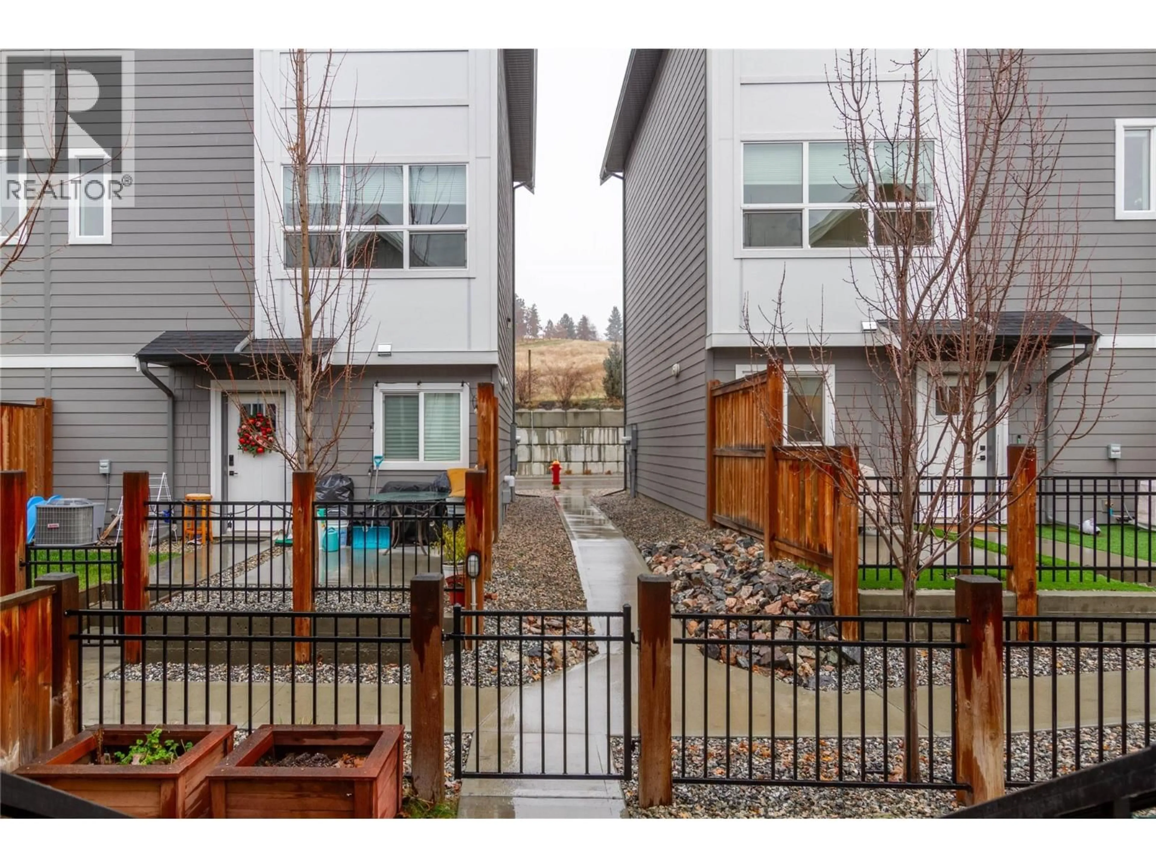 Patio, street for 34 - 12075 OCEOLA ROAD, Lake Country British Columbia V4V0A7