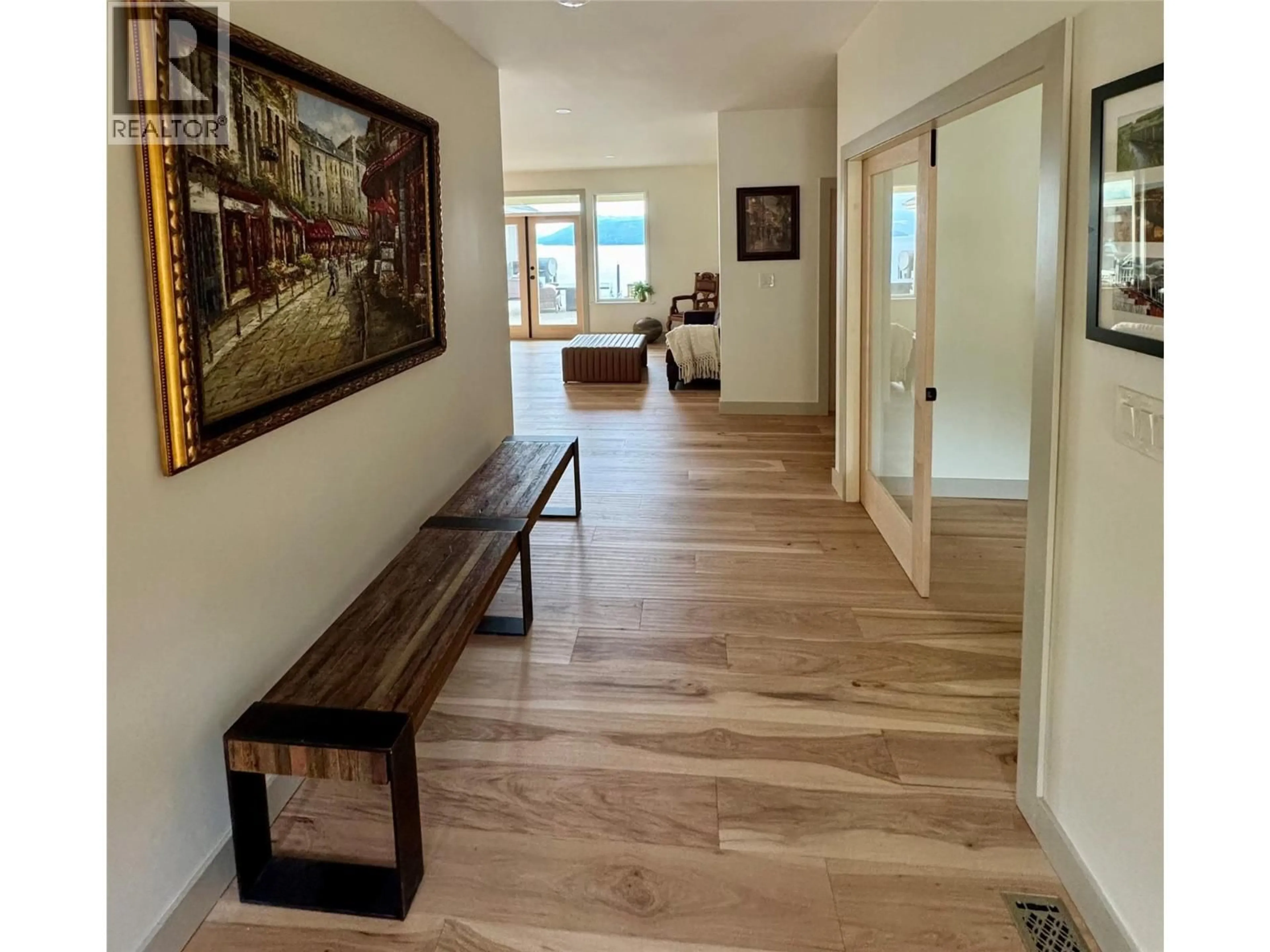 Indoor entryway for 4465 SQUILAX-ANGLEMONT ROAD, Scotch Creek British Columbia V0E1M5