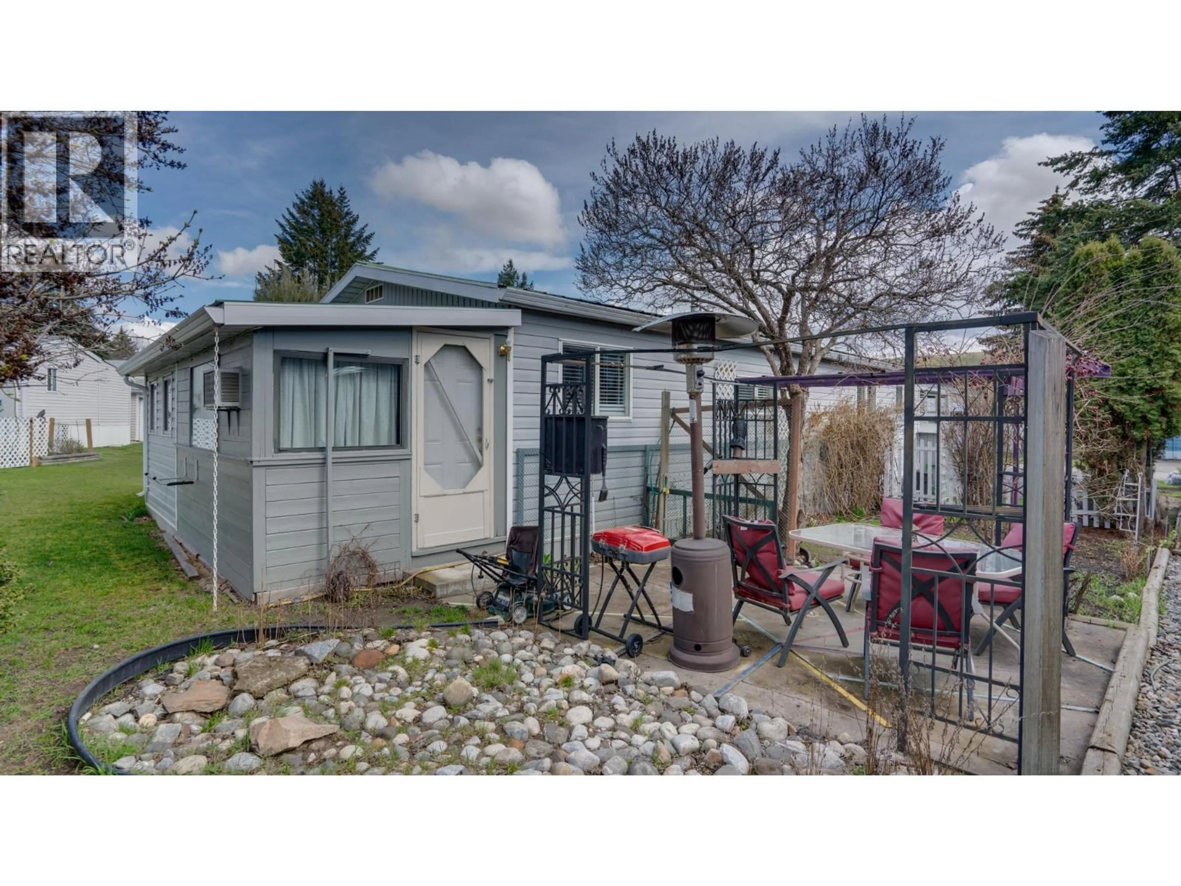 Shed for 61 - 5484 25 AVENUE, Vernon British Columbia V1T7A8