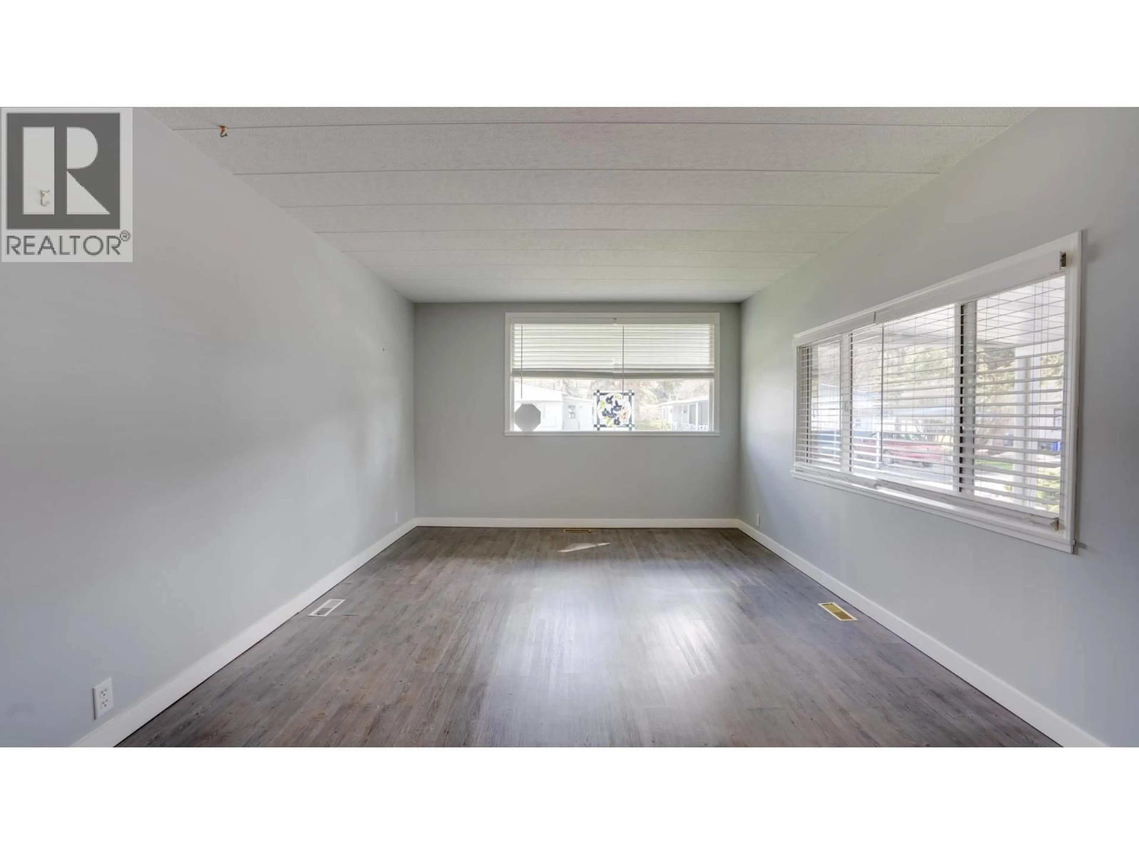 A pic of a room for 61 - 5484 25 AVENUE, Vernon British Columbia V1T7A8