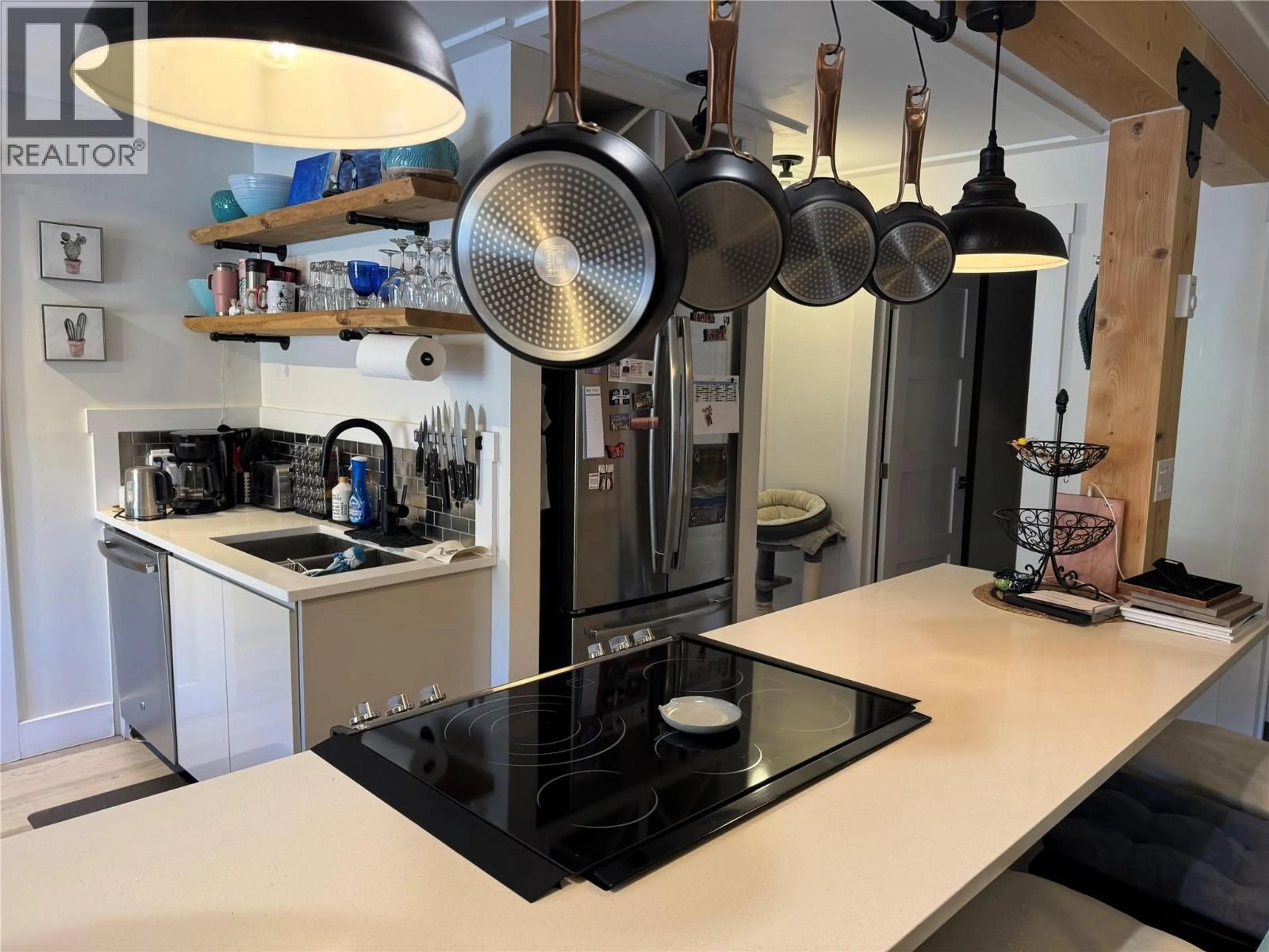 Unknown for 5 - 1211 9TH STREET, Golden British Columbia V0A1H0