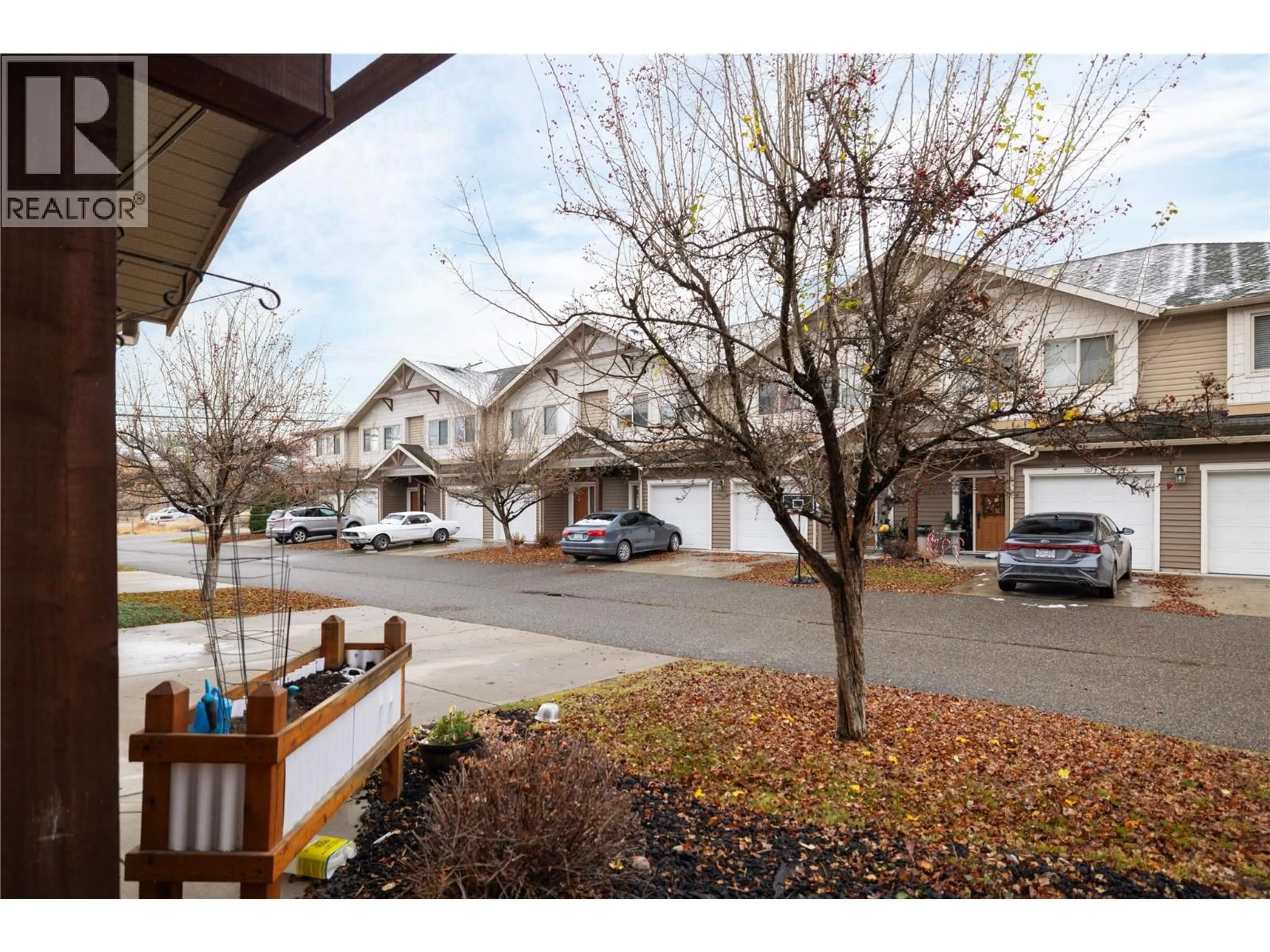 Patio, street for 208 - 10634 POWLEY COURT, Lake Country British Columbia V4V2R4