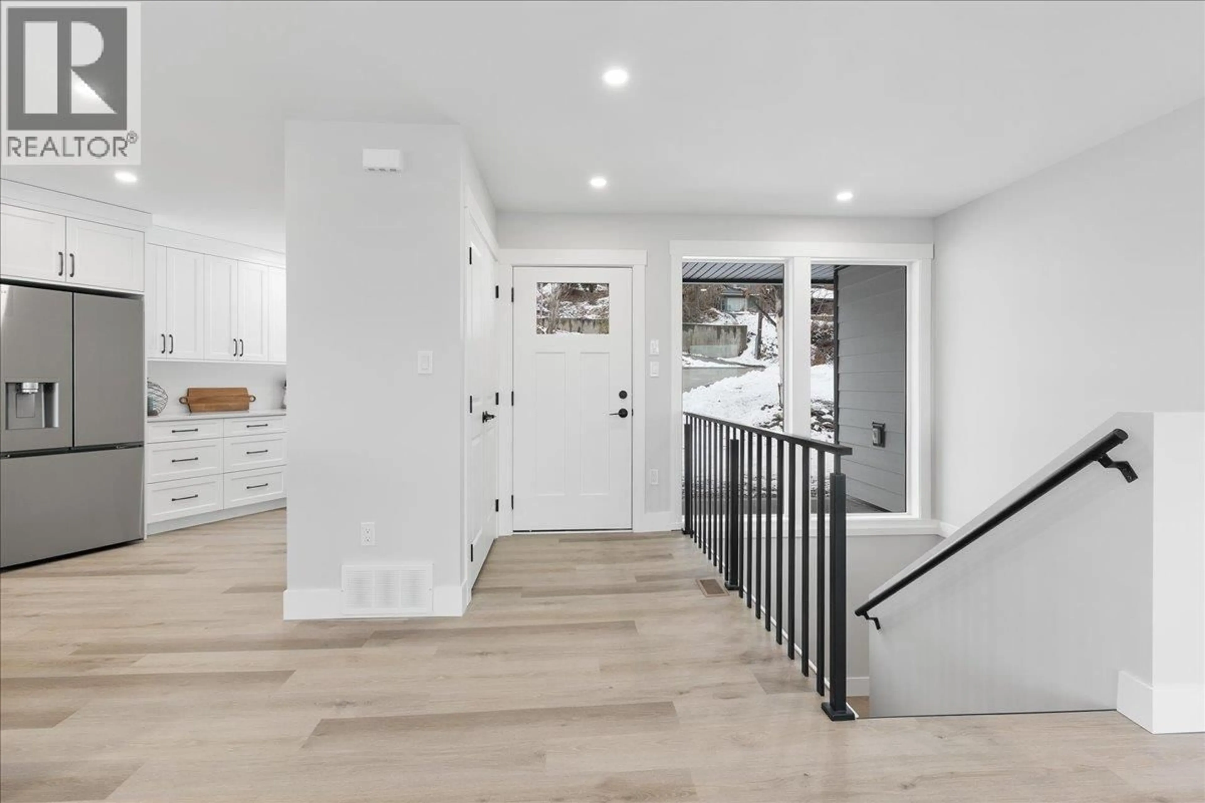 Indoor entryway for 6535 BLUE JAY ROAD, Vernon British Columbia V1H1W4