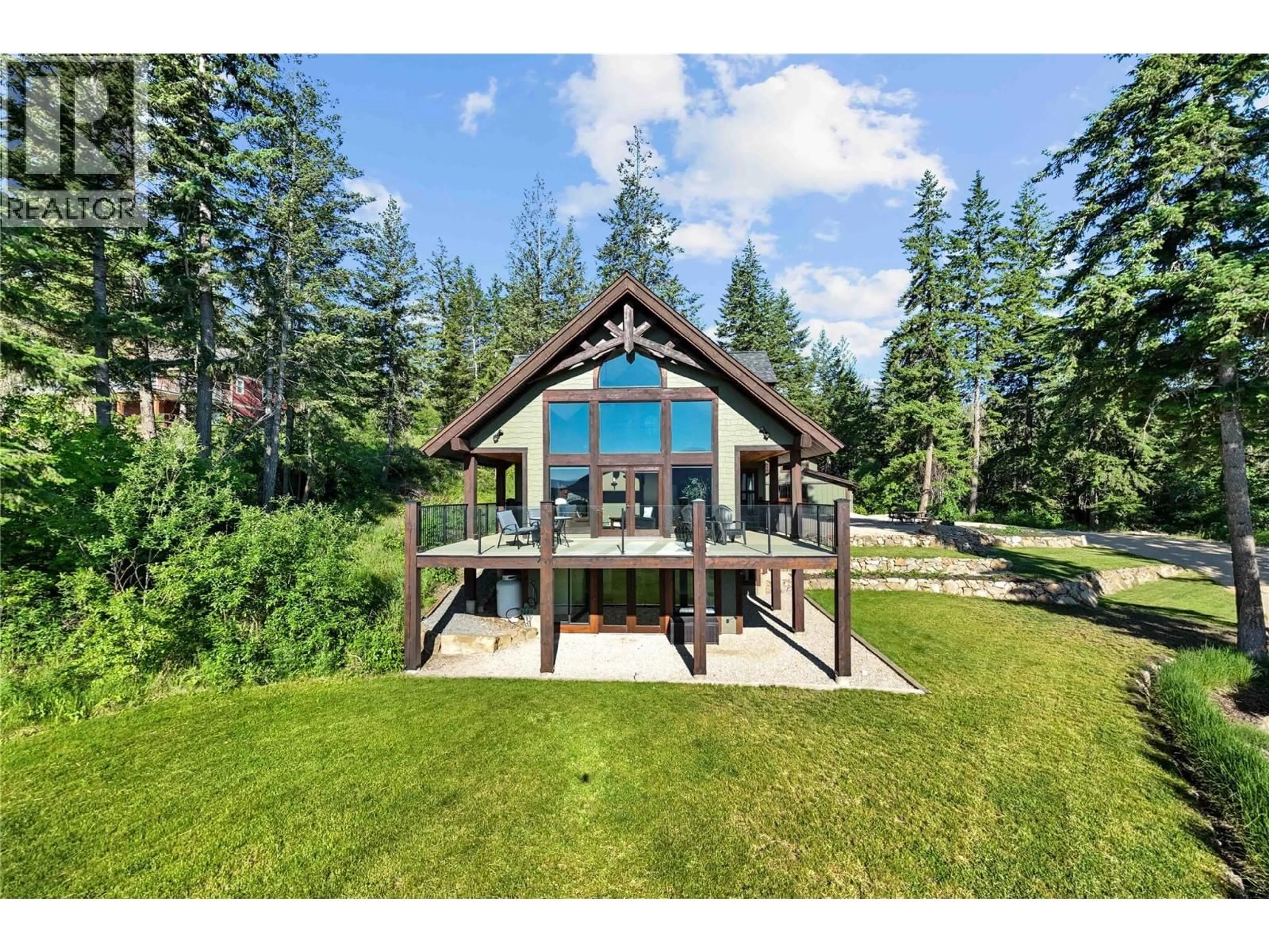 A pic from outside/outdoor area/front of a property/back of a property/a pic from drone, mountain view for 284 TERRY ROAD, Enderby British Columbia V0E1V3