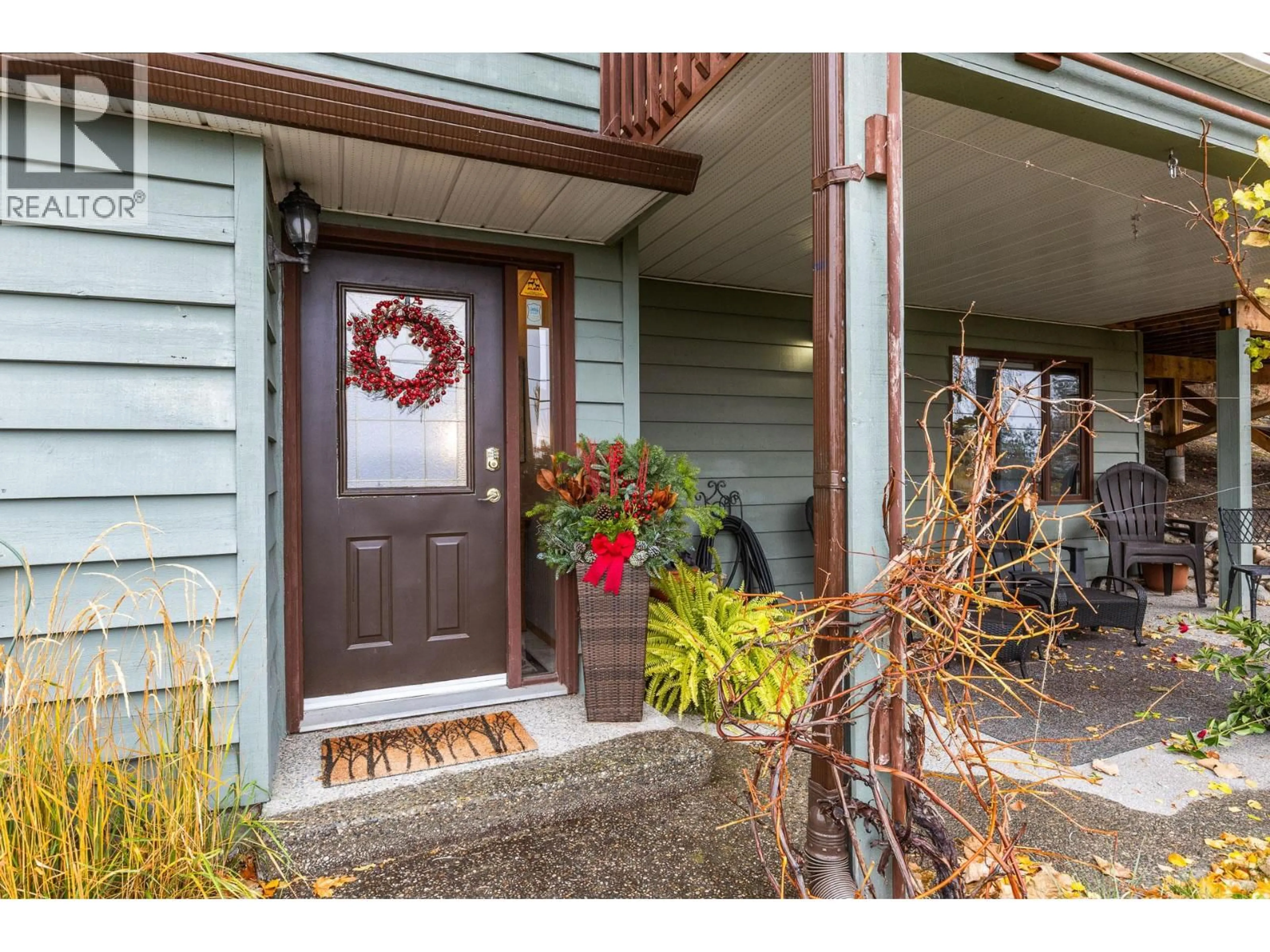 Indoor entryway for 16455 COMMONAGE ROAD, Lake Country British Columbia V4V1B3