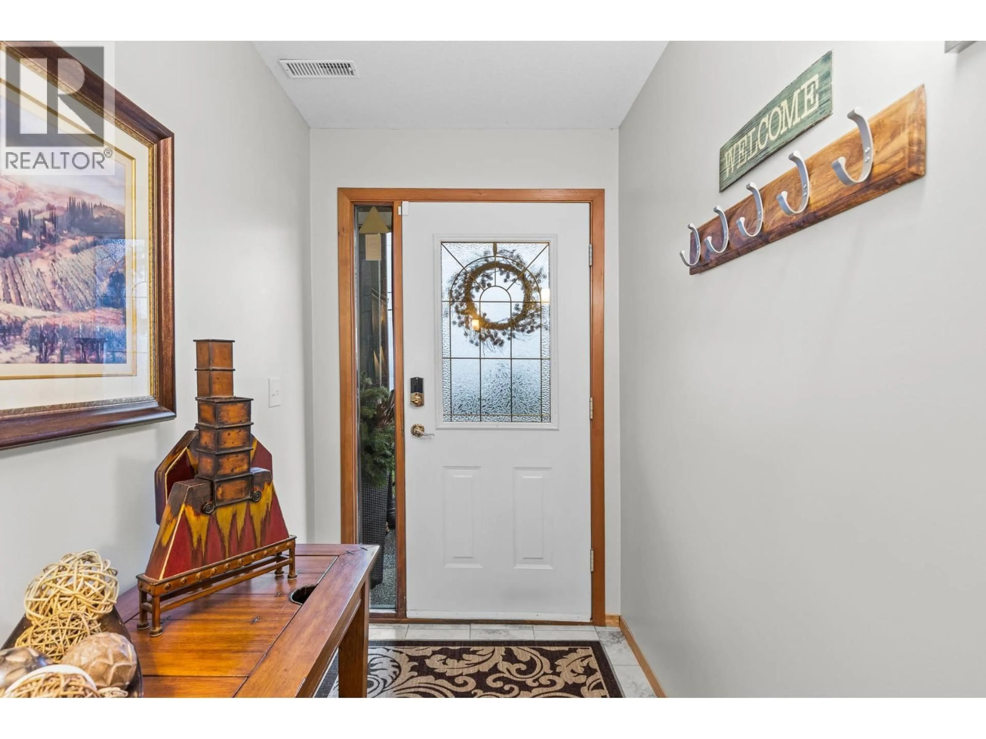 Indoor entryway for 16455 COMMONAGE ROAD, Lake Country British Columbia V4V1B3