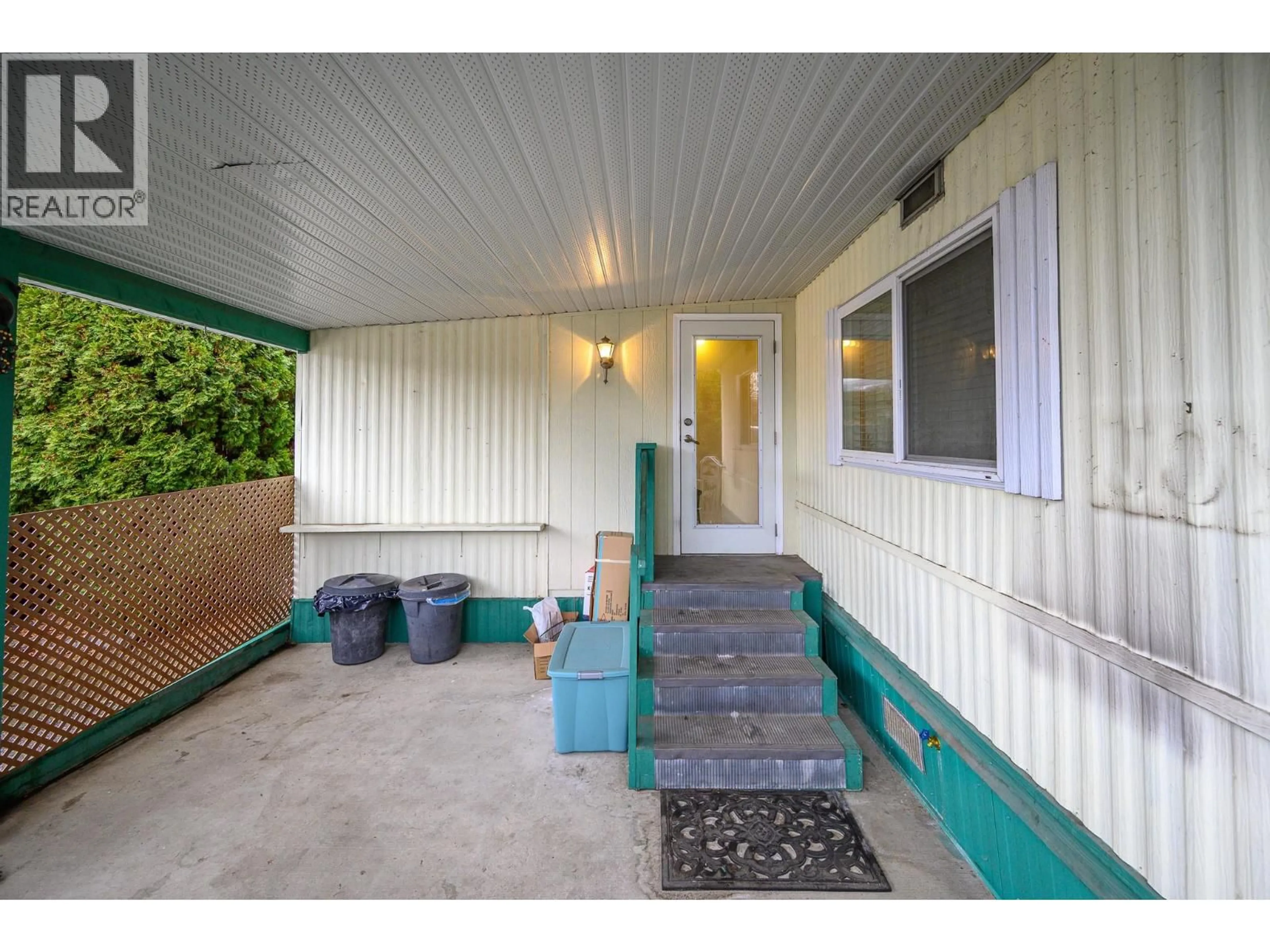 Unknown for 64 - 720 COMMONWEALTH ROAD, Kelowna British Columbia V4V1R6