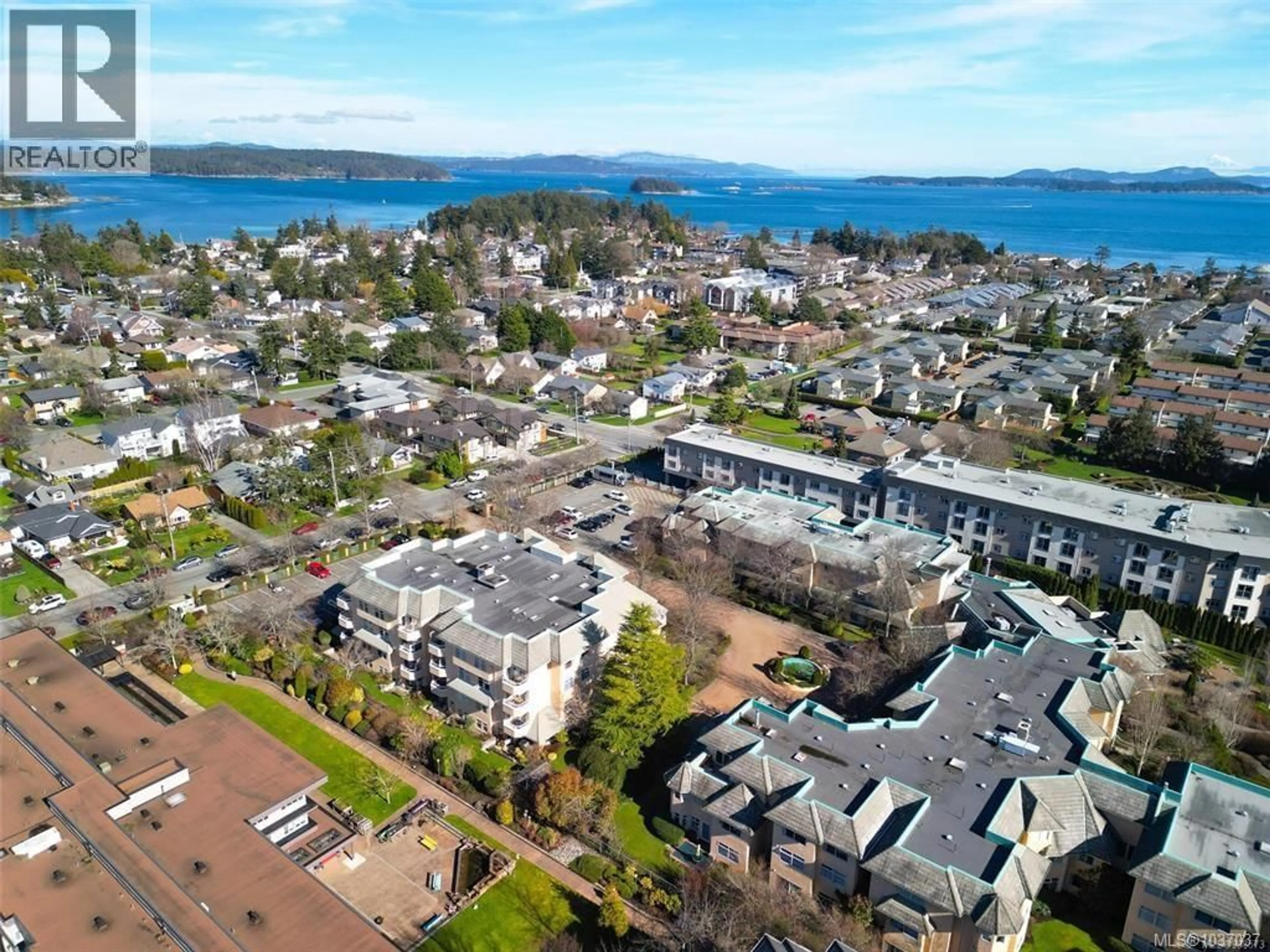 Unknown for 201 - 2311 MILLS ROAD, Sidney British Columbia V8L2C3