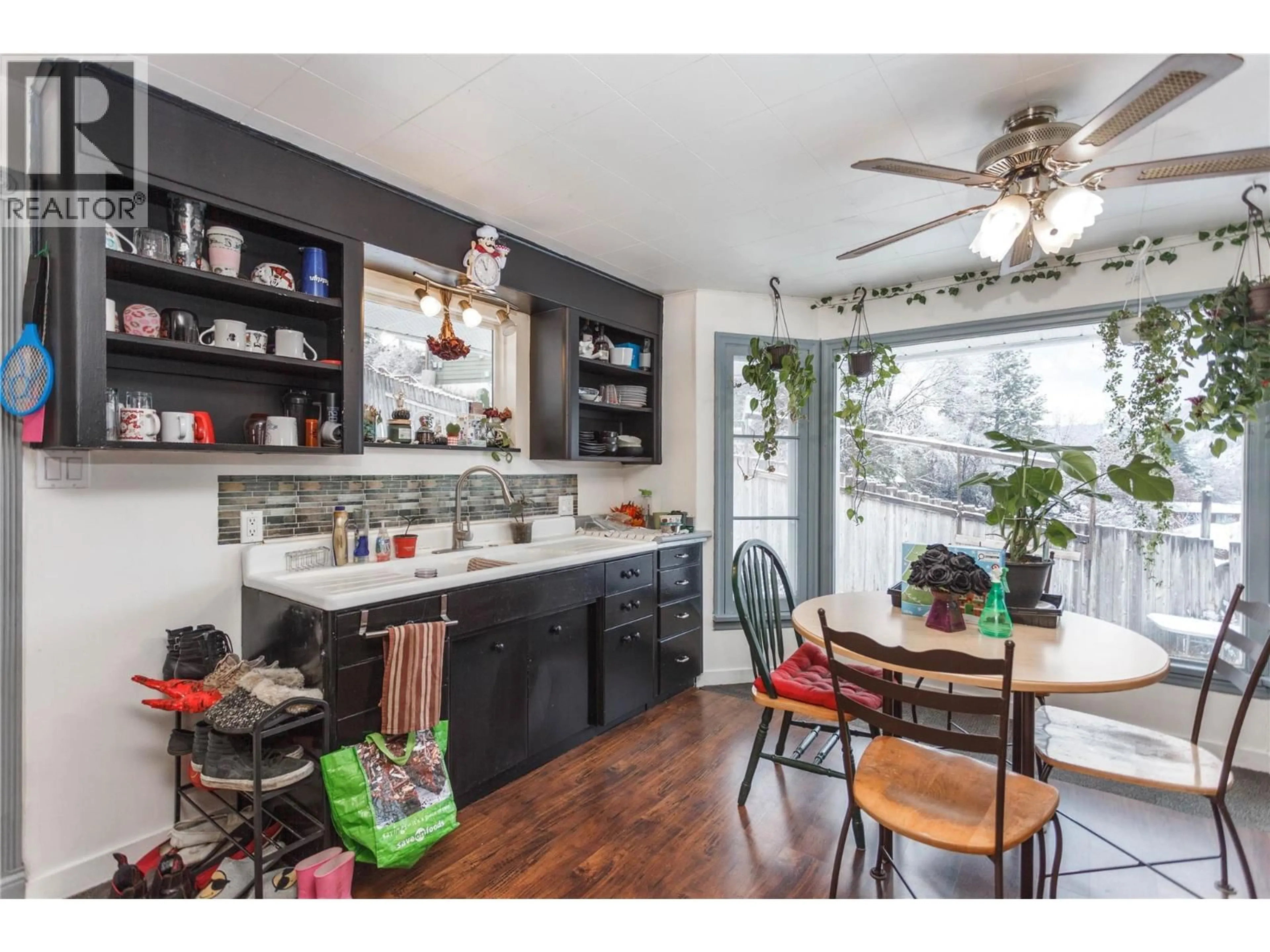 Open concept kitchen, unknown for 2017 CATT AVENUE, Lumby British Columbia V0E2G0