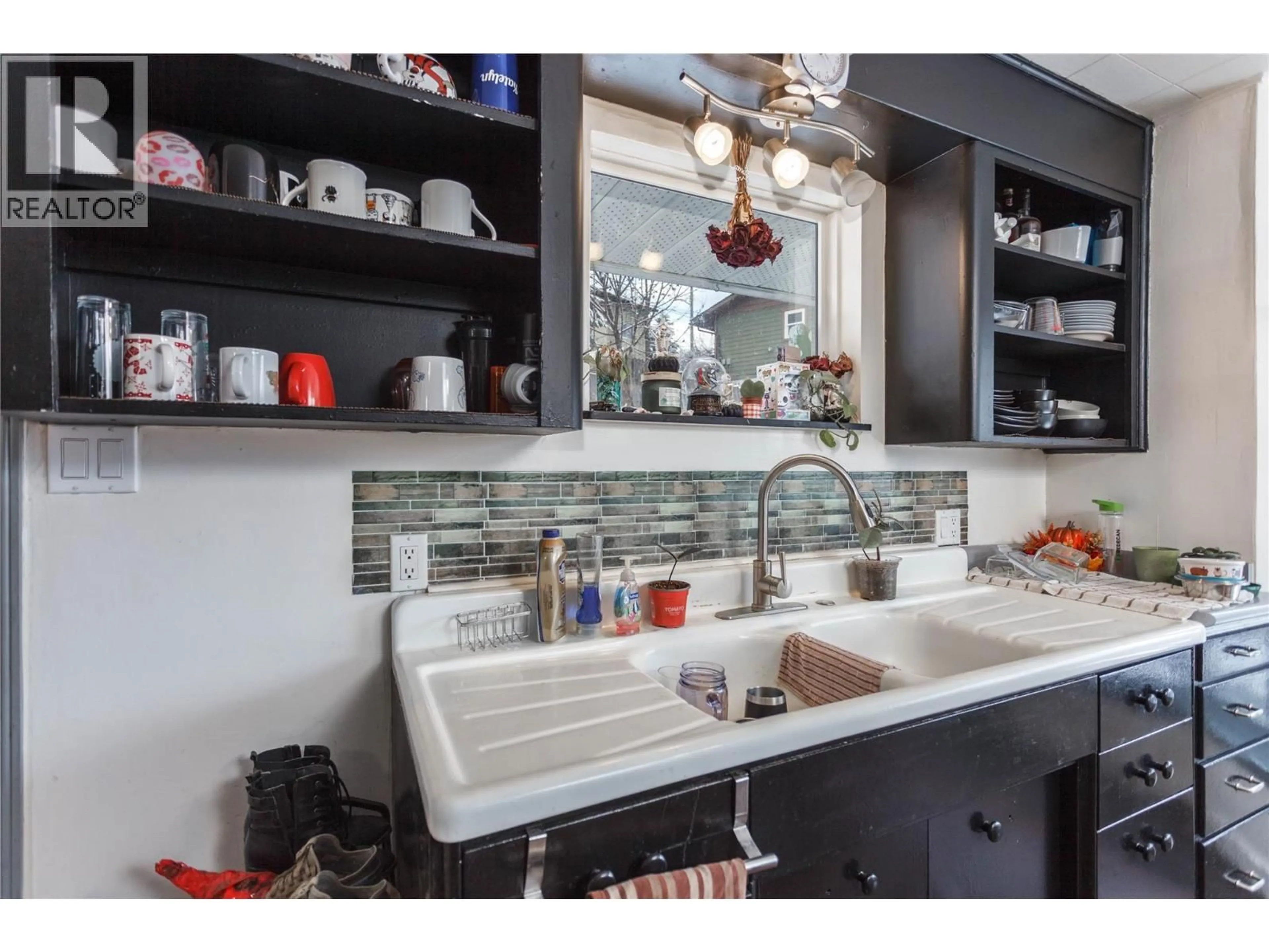 Unknown for 2017 CATT AVENUE, Lumby British Columbia V0E2G0