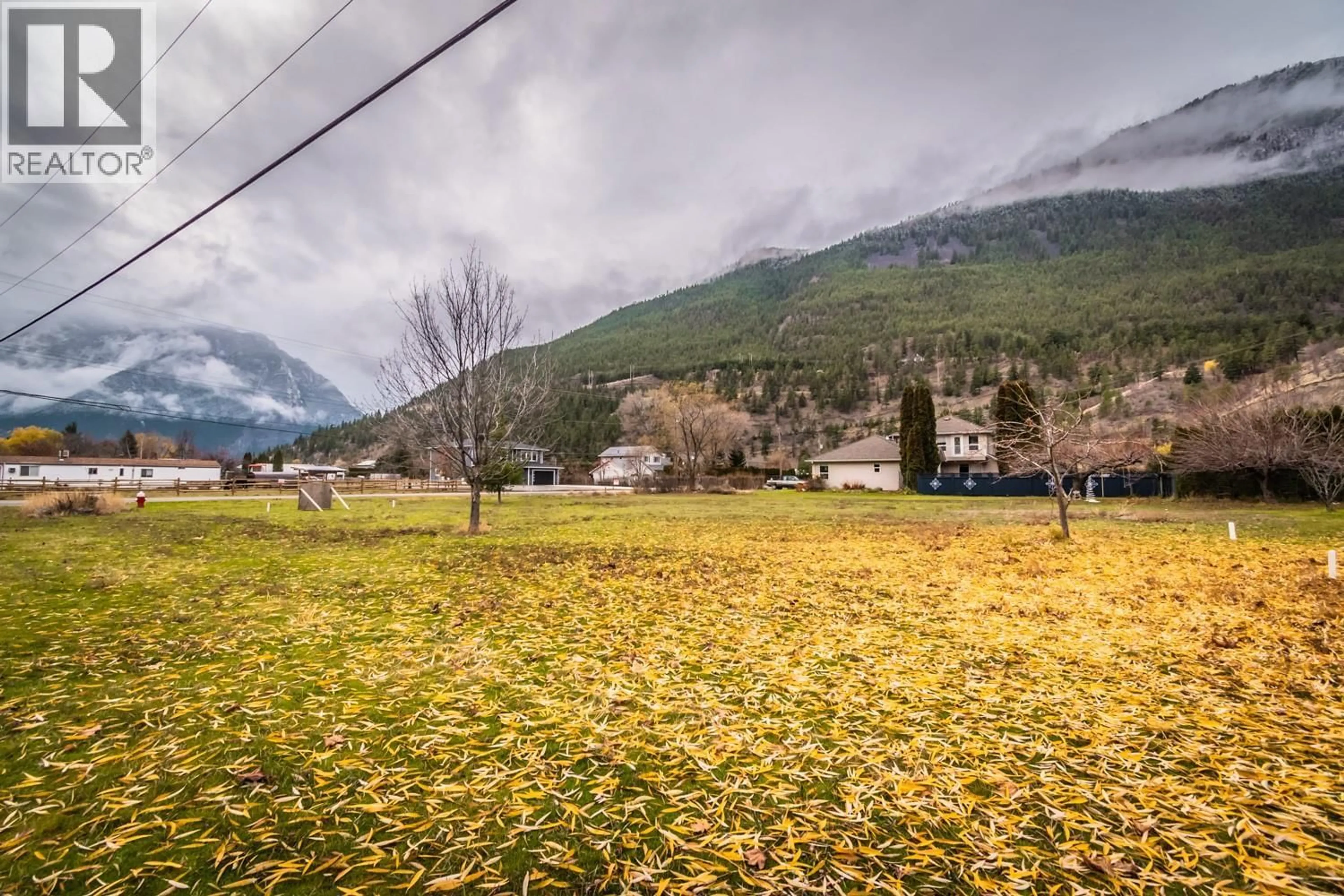 Unknown for 195 HOLLYWOOD CRESCENT, Lillooet British Columbia V0K1V0
