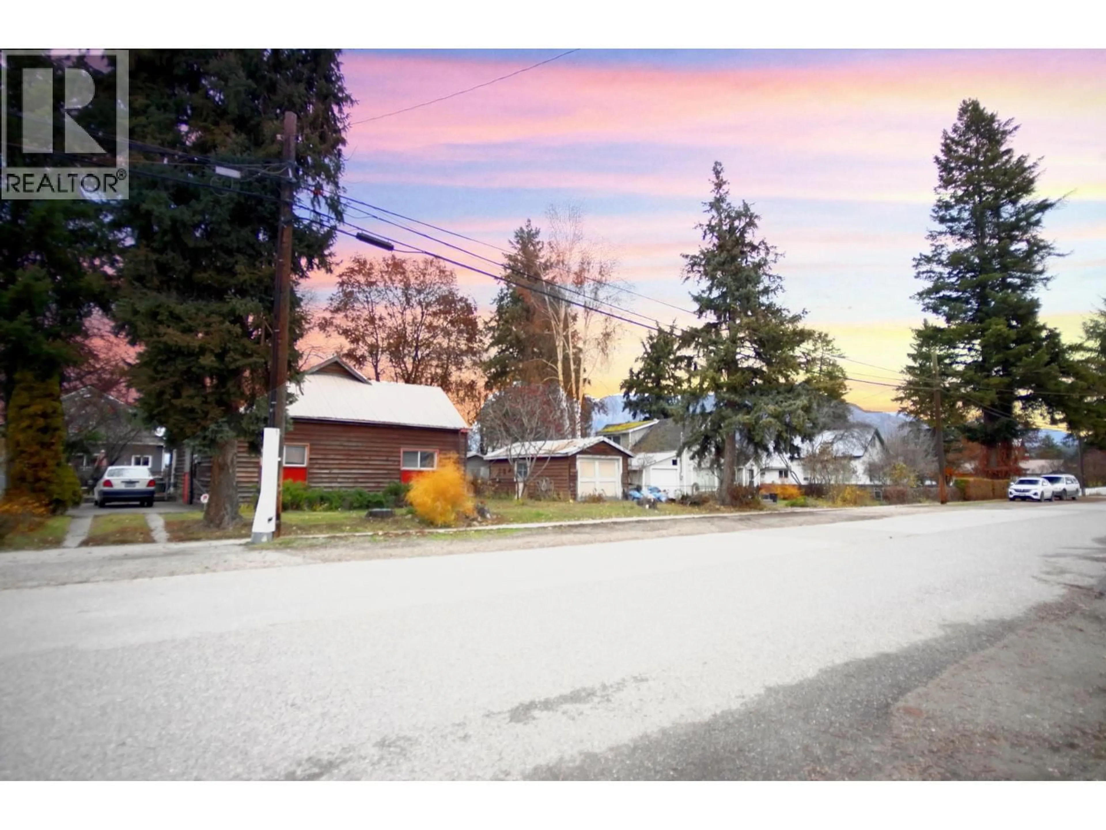 A pic from outside/outdoor area/front of a property/back of a property/a pic from drone, street for 611 REGENT AVENUE, Enderby British Columbia V0E1V2