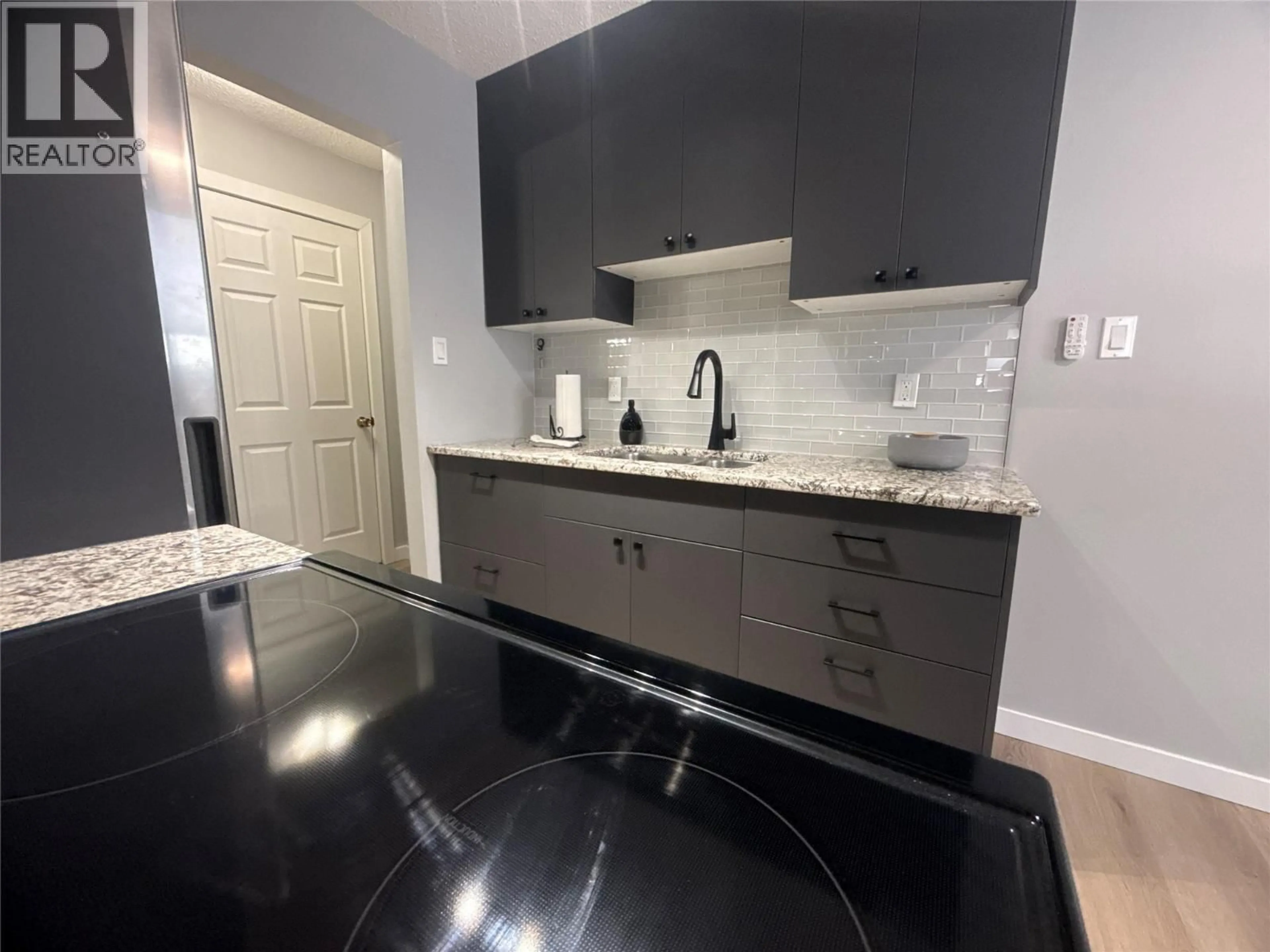 Unknown for 101 - 112 17TH S AVENUE, Cranbrook British Columbia V1C3A5