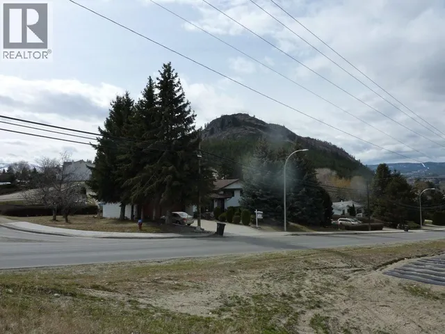 1069 HUDSON ROAD, West Kelowna 2